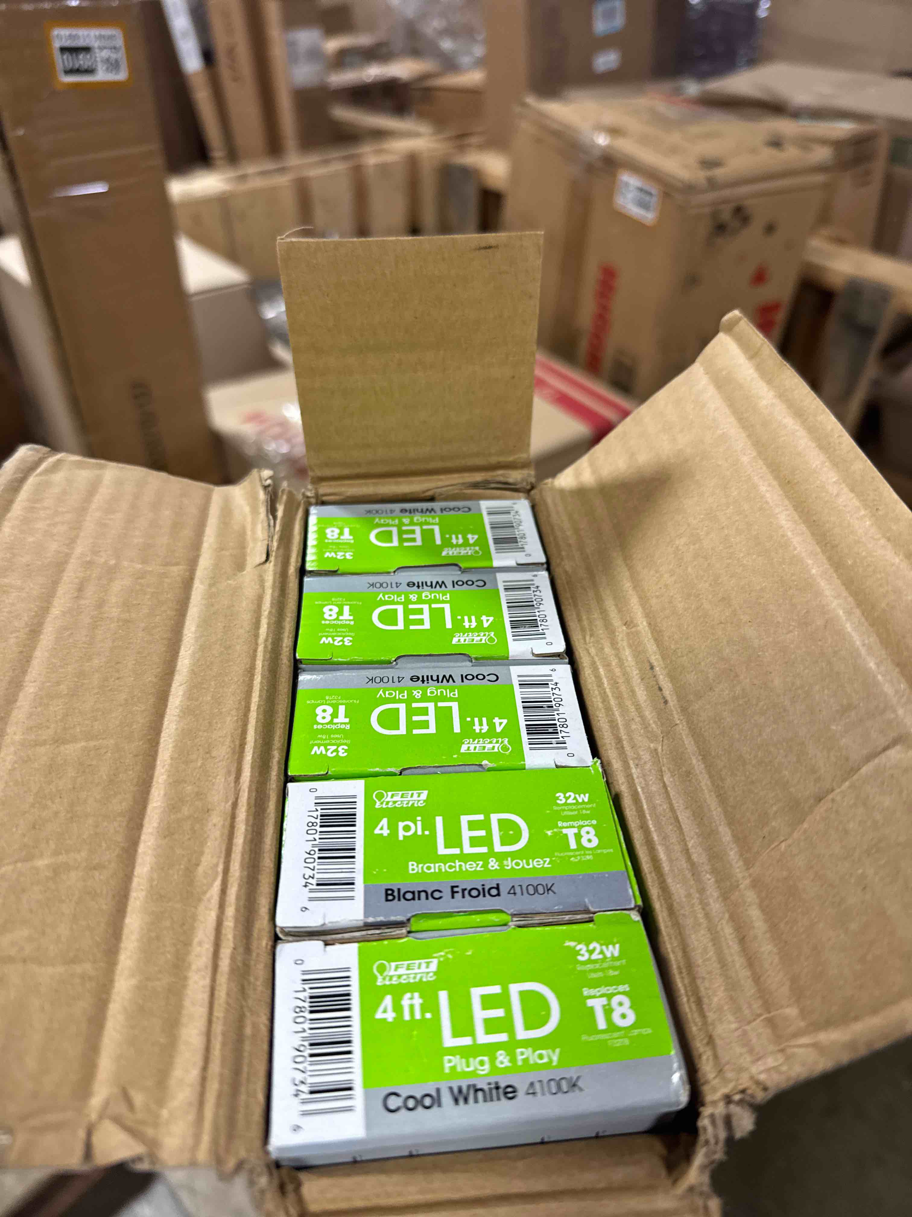 https://s3.amazonaws.com/lotting-images-prod/phillipi/BRN1318911_1760107898948.jpeg