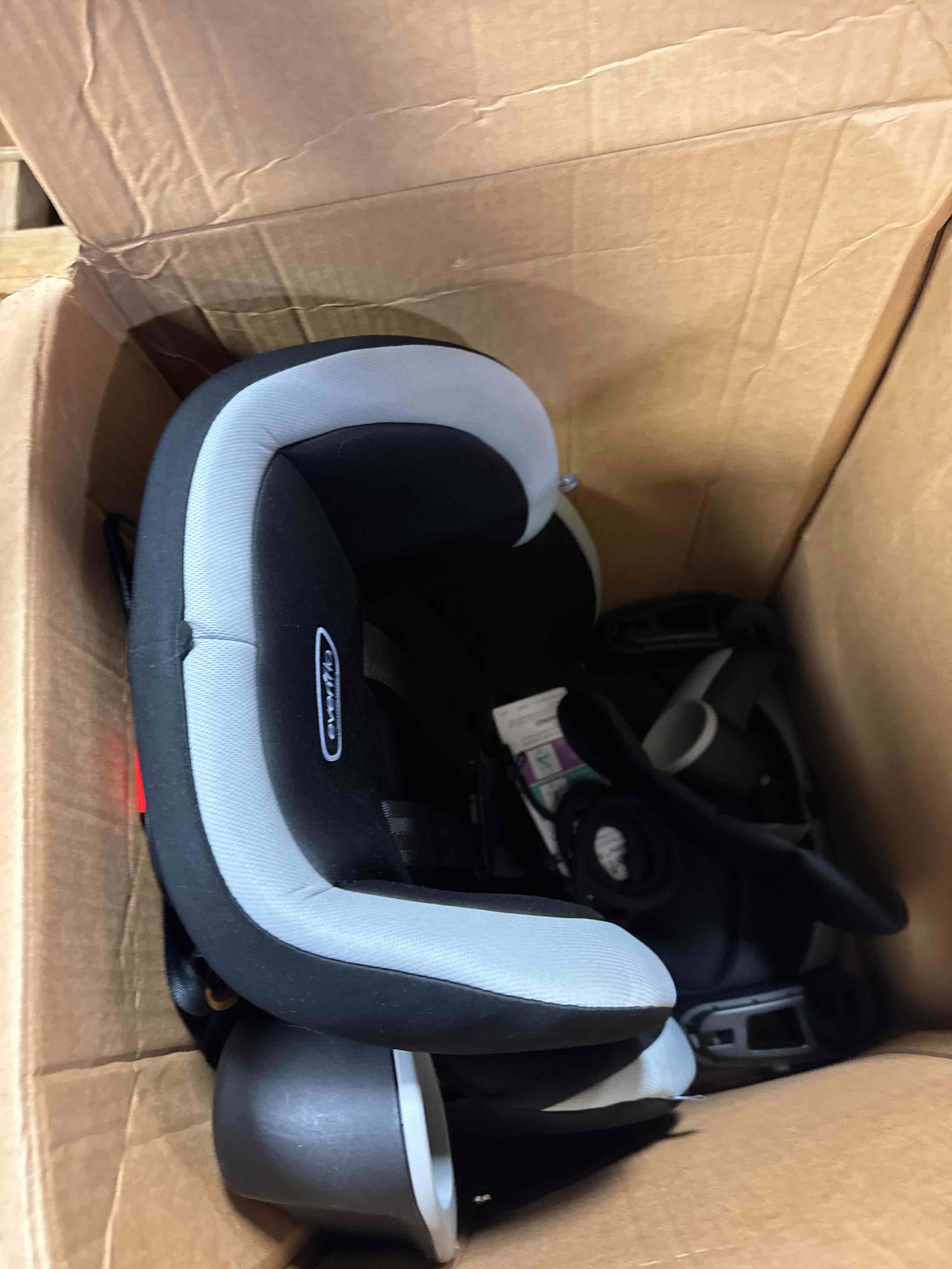 https://s3.amazonaws.com/lotting-images-prod/phillipi/BRN1318916_1760108331579.jpeg