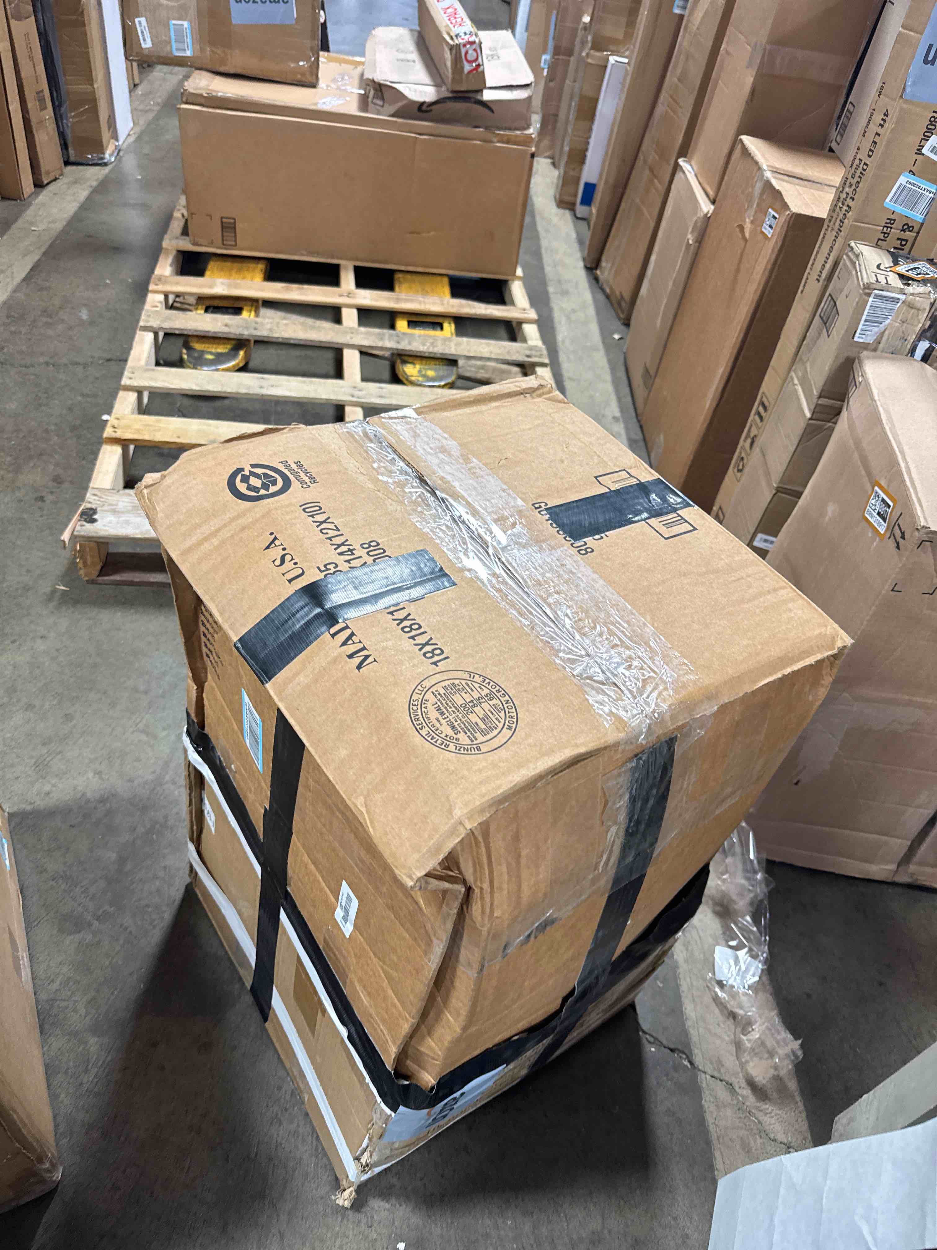 https://s3.amazonaws.com/lotting-images-prod/phillipi/BRN1318918_1760108726431.jpeg