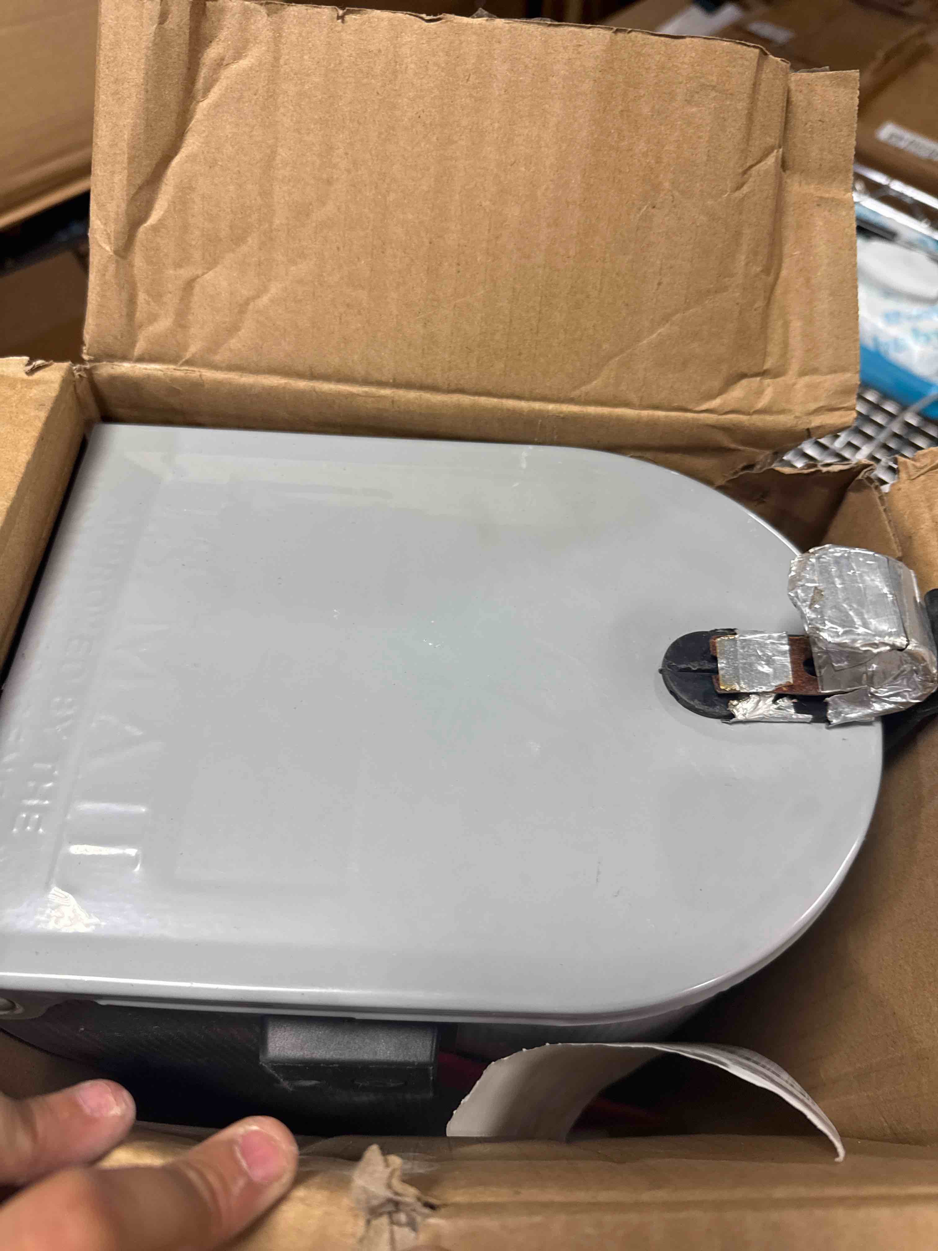 https://s3.amazonaws.com/lotting-images-prod/phillipi/BRN1318949_1760115918000.jpeg