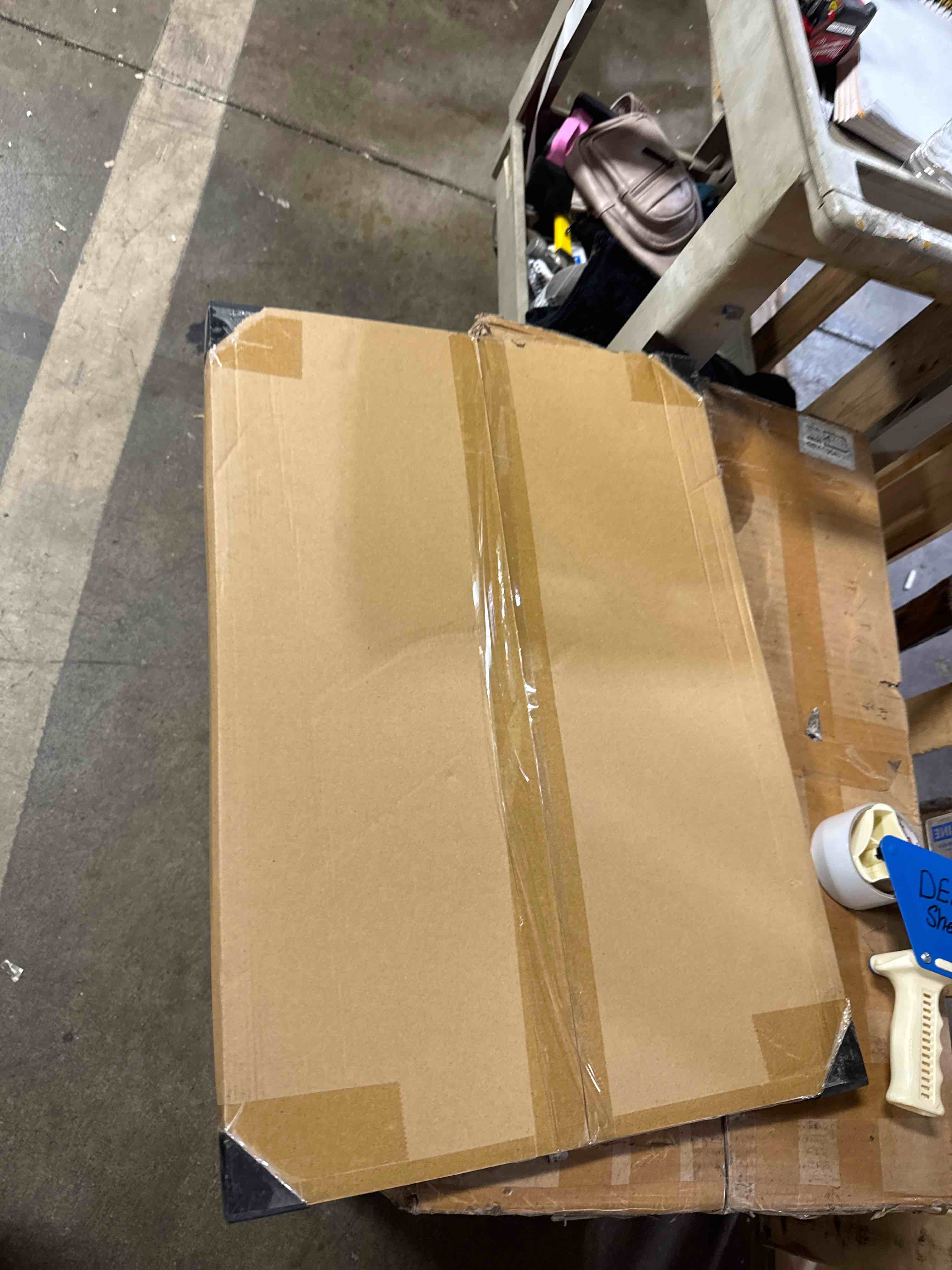 https://s3.amazonaws.com/lotting-images-prod/phillipi/BRN1319218_1760972870271.jpeg