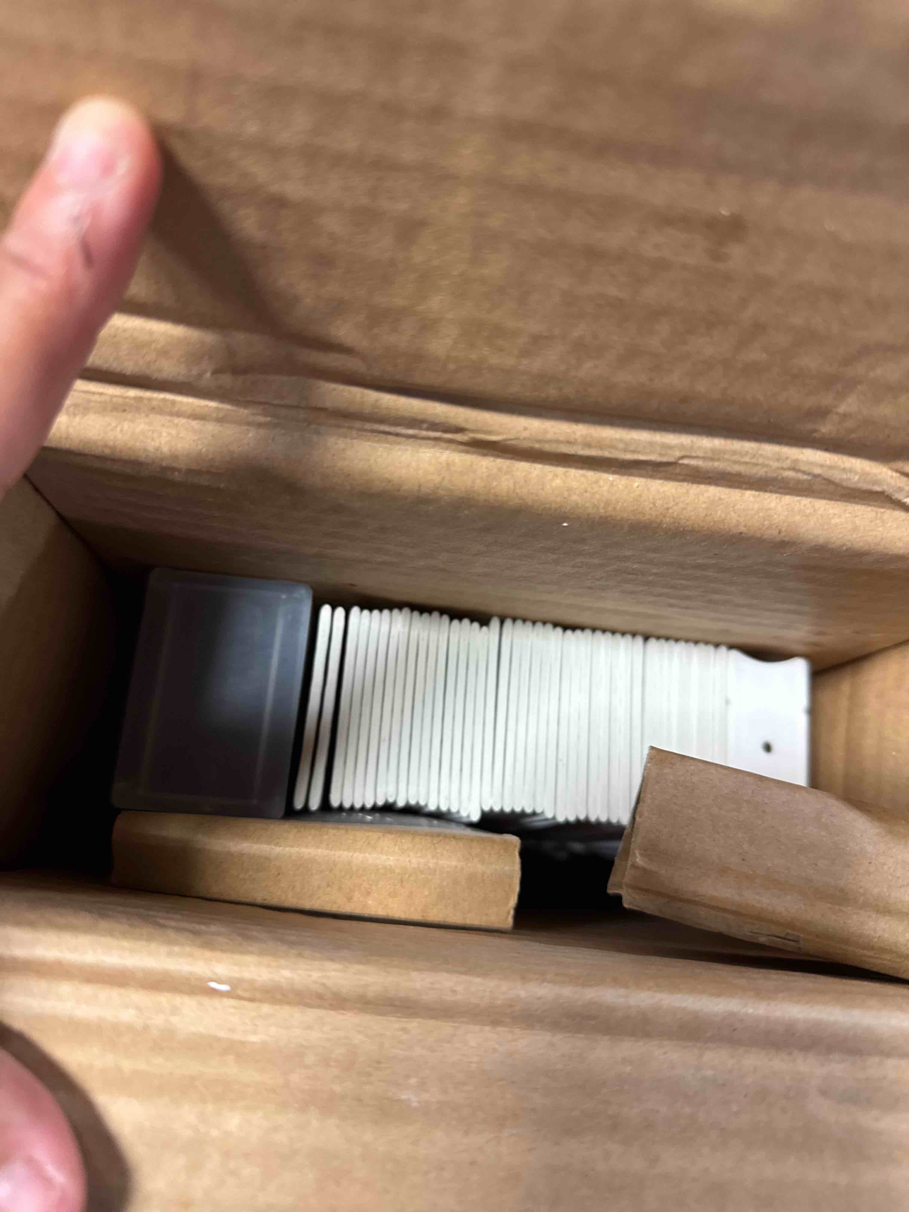 https://s3.amazonaws.com/lotting-images-prod/phillipi/BRN1319224_1760974372233.jpeg