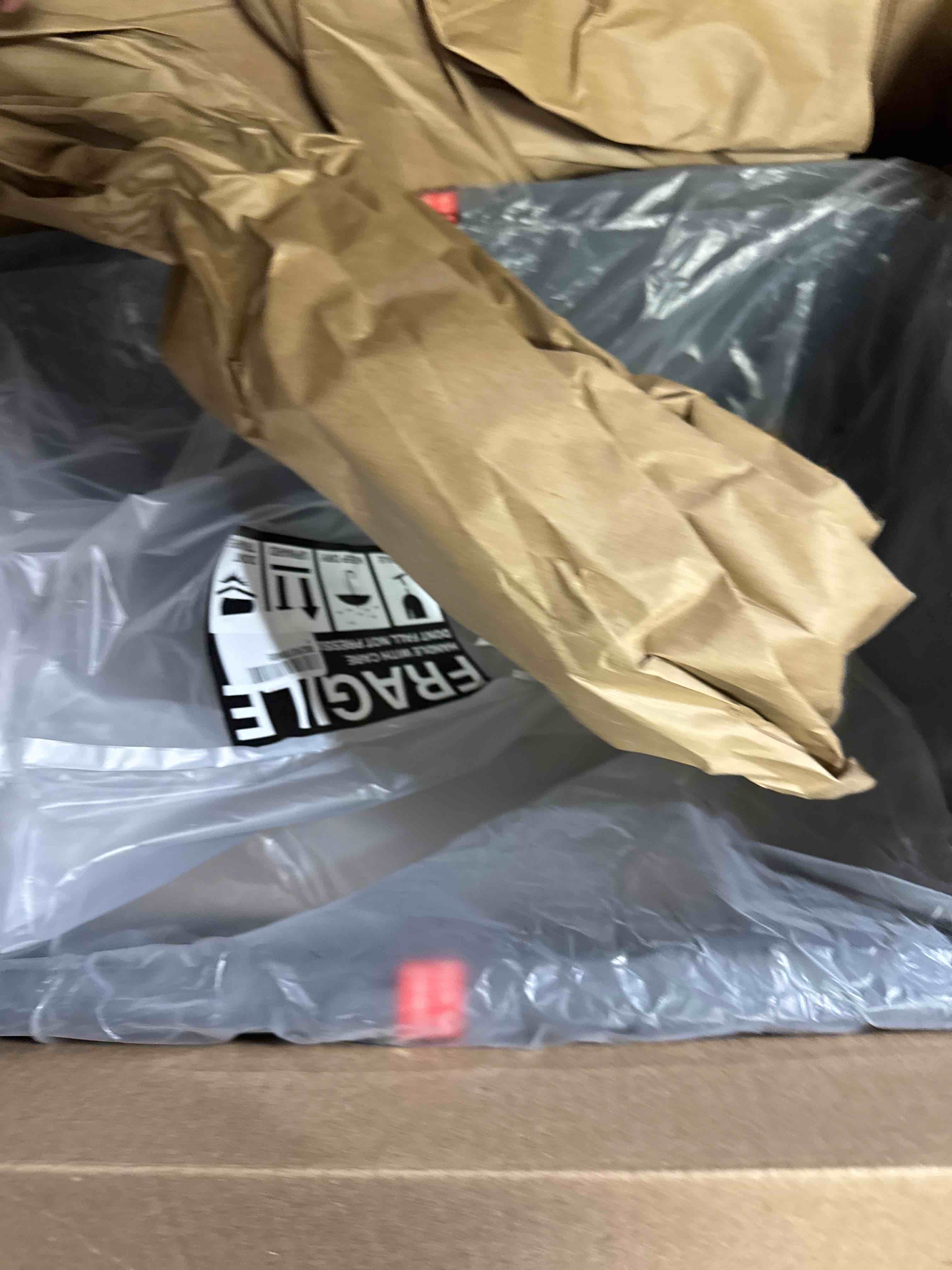 https://s3.amazonaws.com/lotting-images-prod/phillipi/BRN1319322_1761159098844.jpeg
