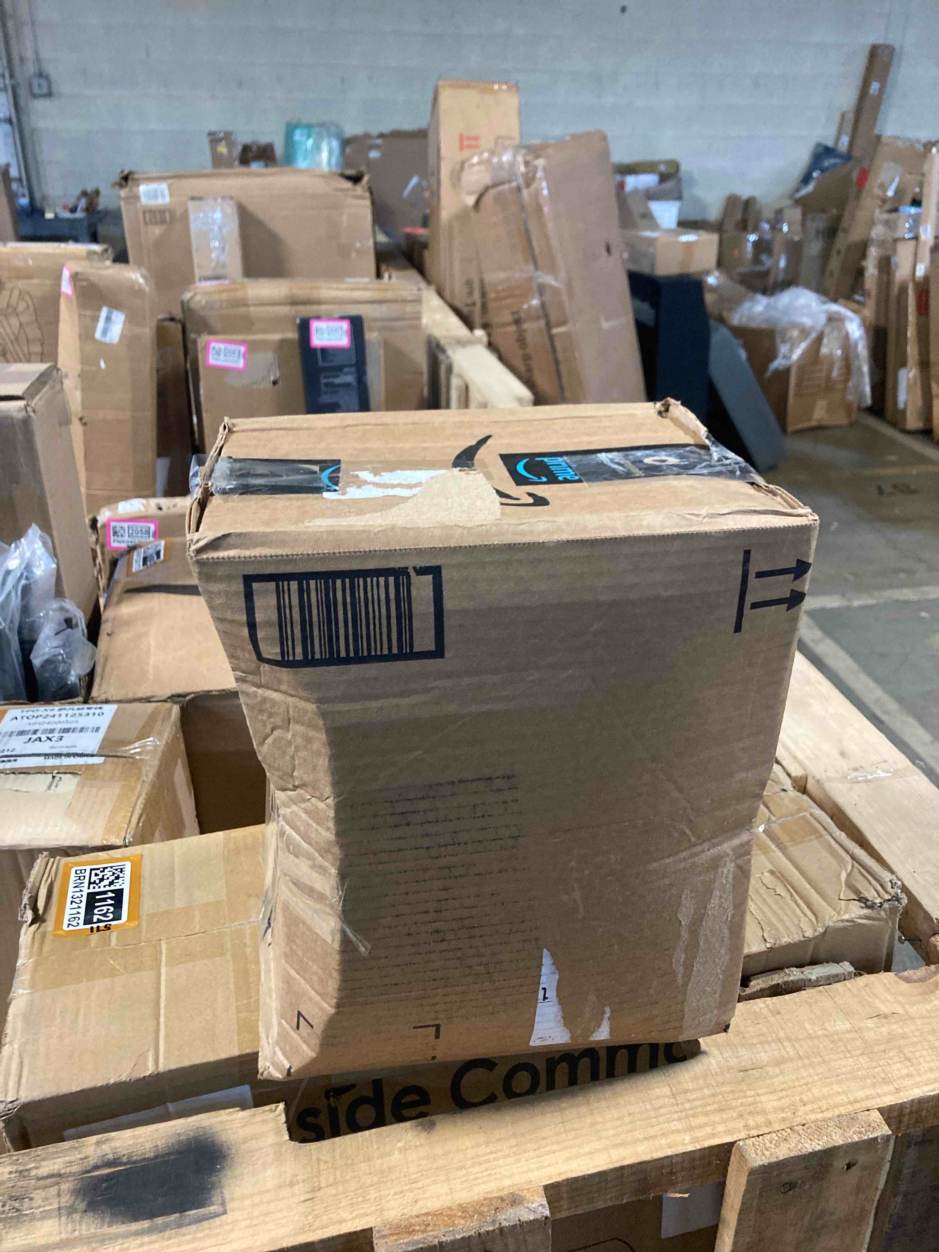 https://s3.amazonaws.com/lotting-images-prod/phillipi/BRN1321161_1744824621524.jpeg