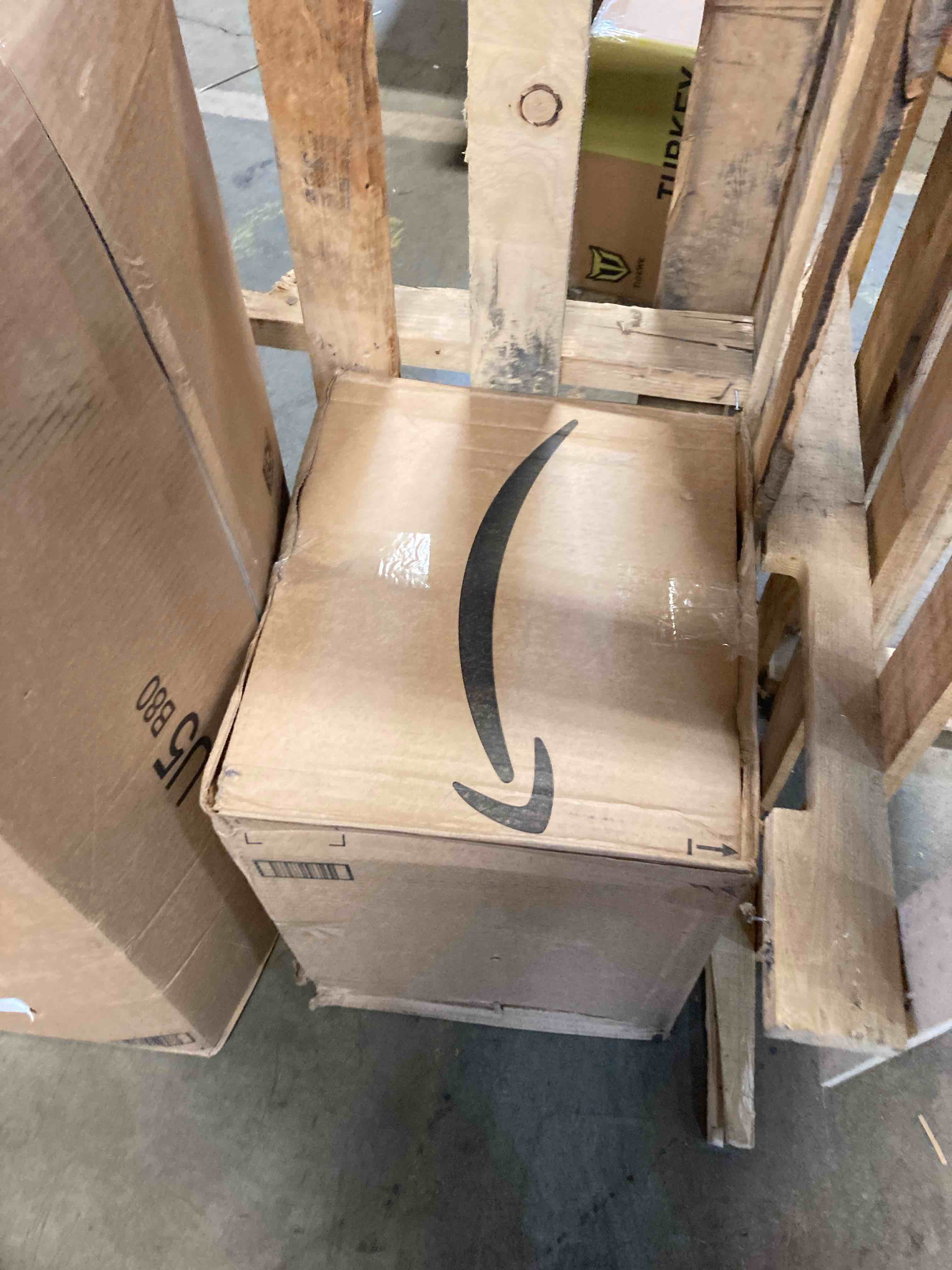 https://s3.amazonaws.com/lotting-images-prod/phillipi/BRN1321172_1744823406903.jpeg