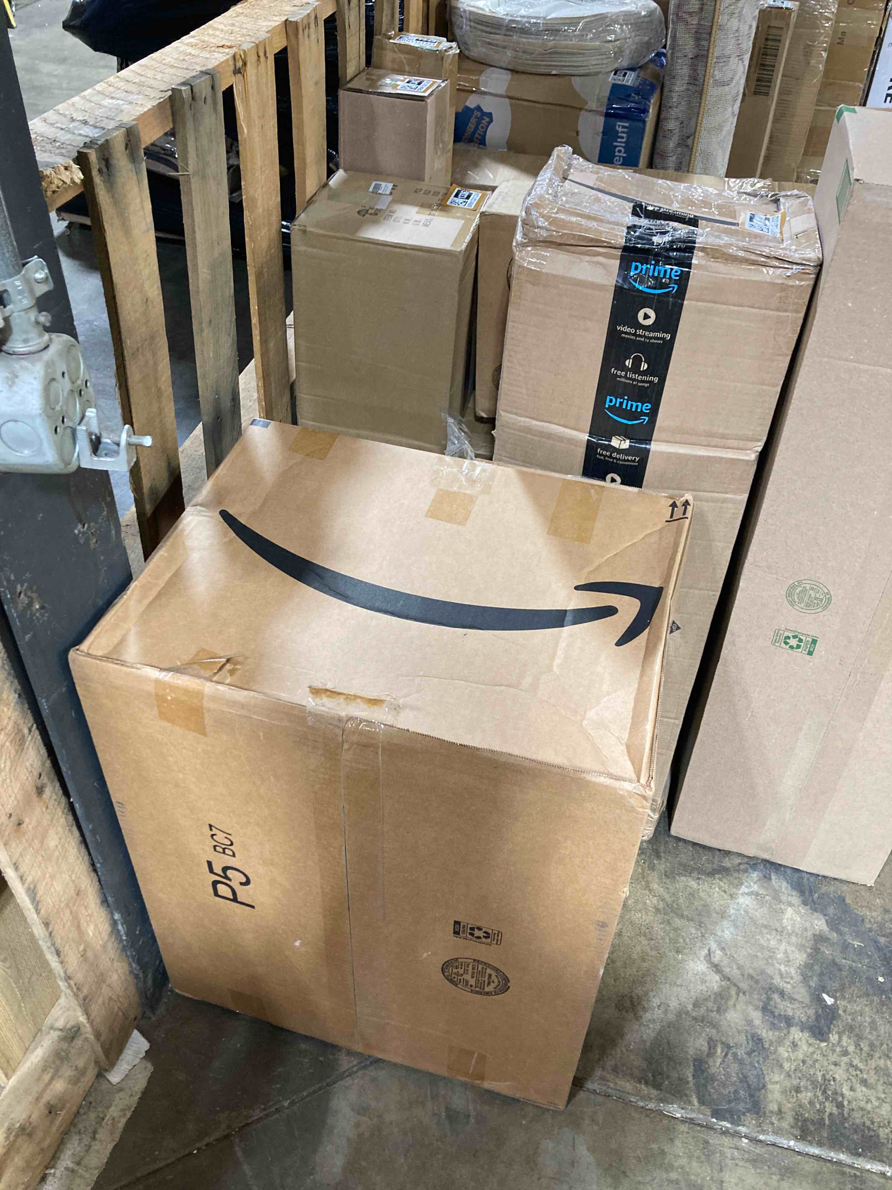 https://s3.amazonaws.com/lotting-images-prod/phillipi/BRN1321330_1745509324672.jpeg