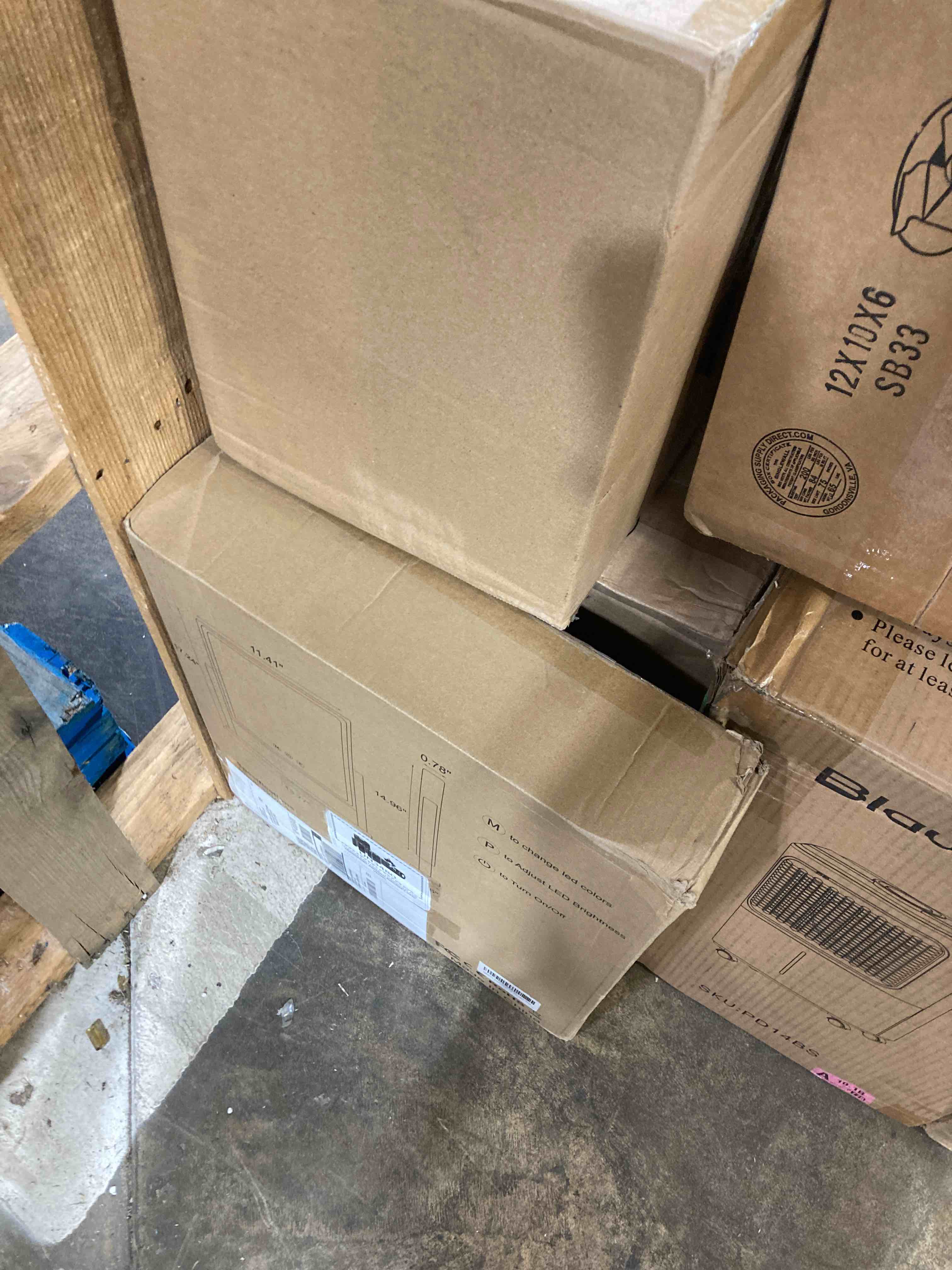 https://s3.amazonaws.com/lotting-images-prod/phillipi/BRN1321334_1745508669007.jpeg