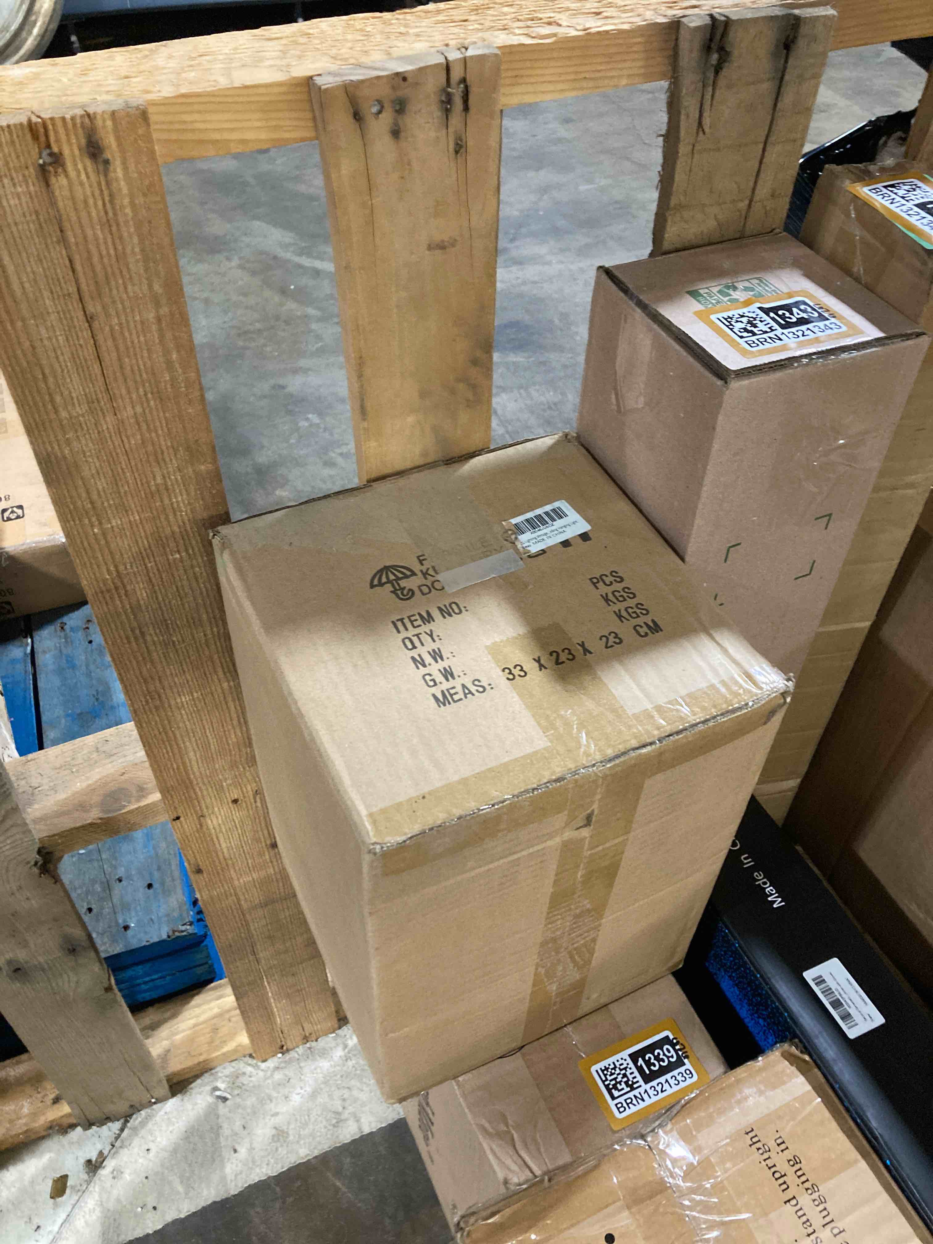 https://s3.amazonaws.com/lotting-images-prod/phillipi/BRN1321336_1745508493587.jpeg