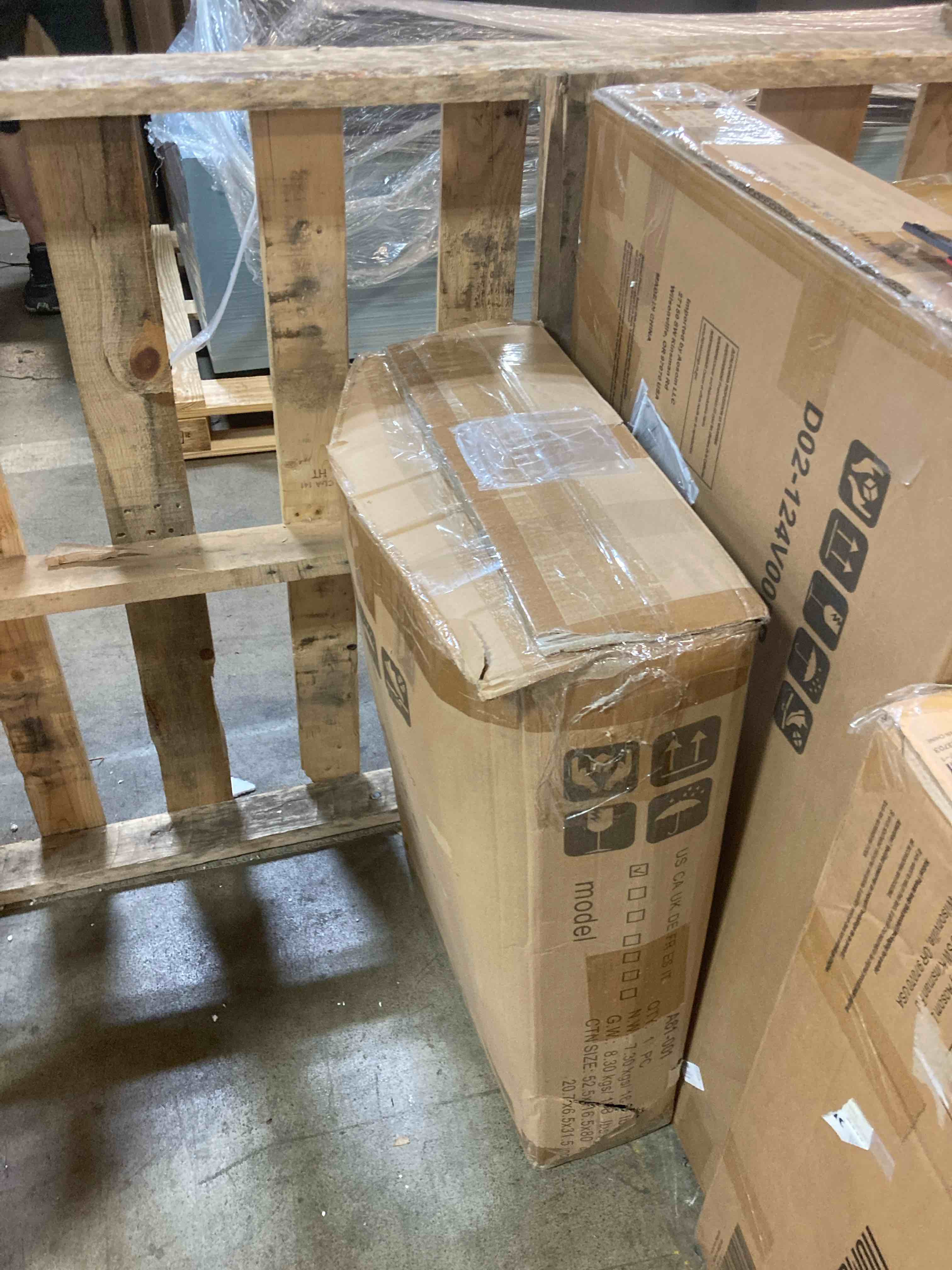https://s3.amazonaws.com/lotting-images-prod/phillipi/BRN1321440_1745945346972.jpeg