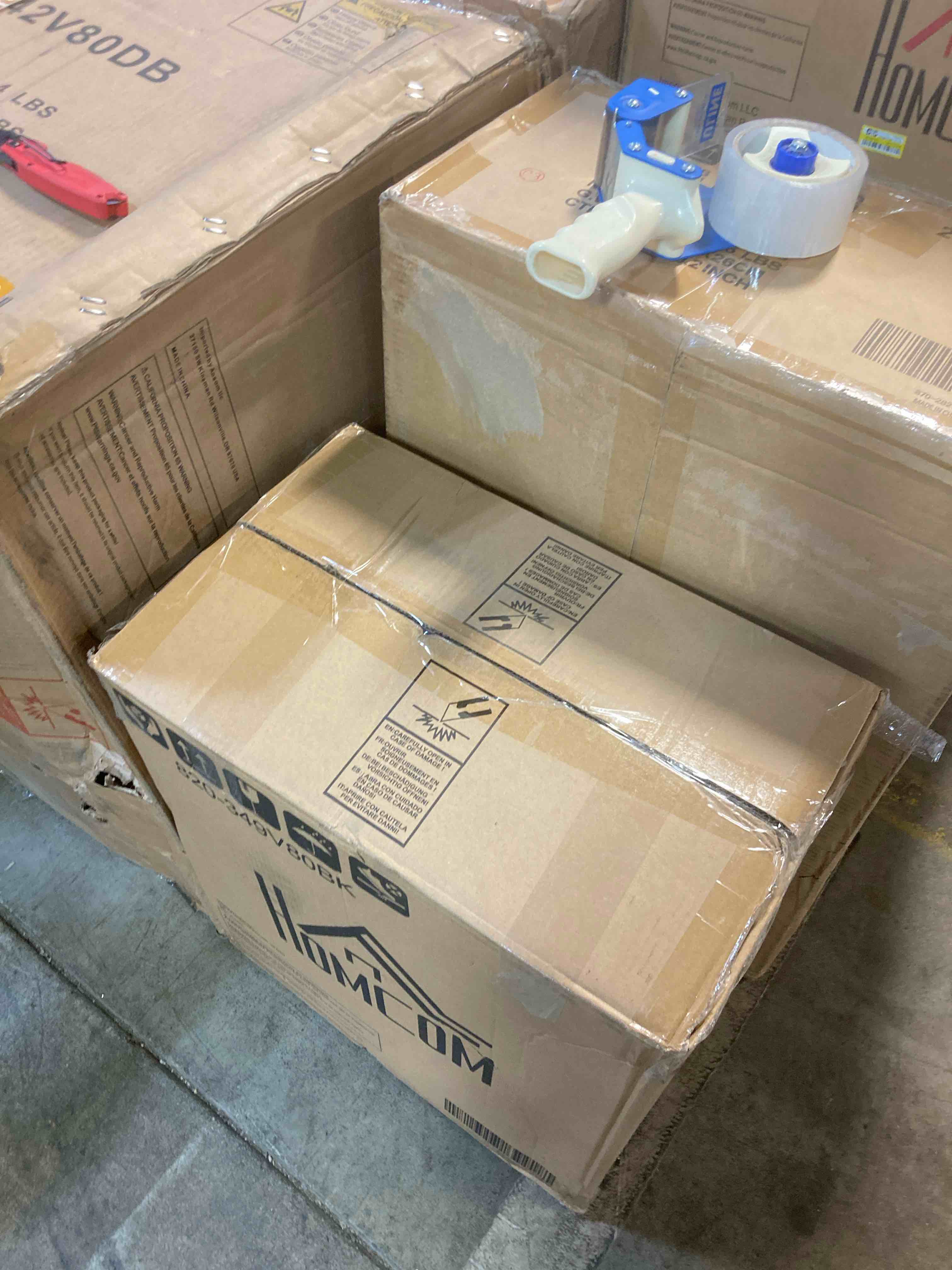 https://s3.amazonaws.com/lotting-images-prod/phillipi/BRN1321445_1745943585136.jpeg