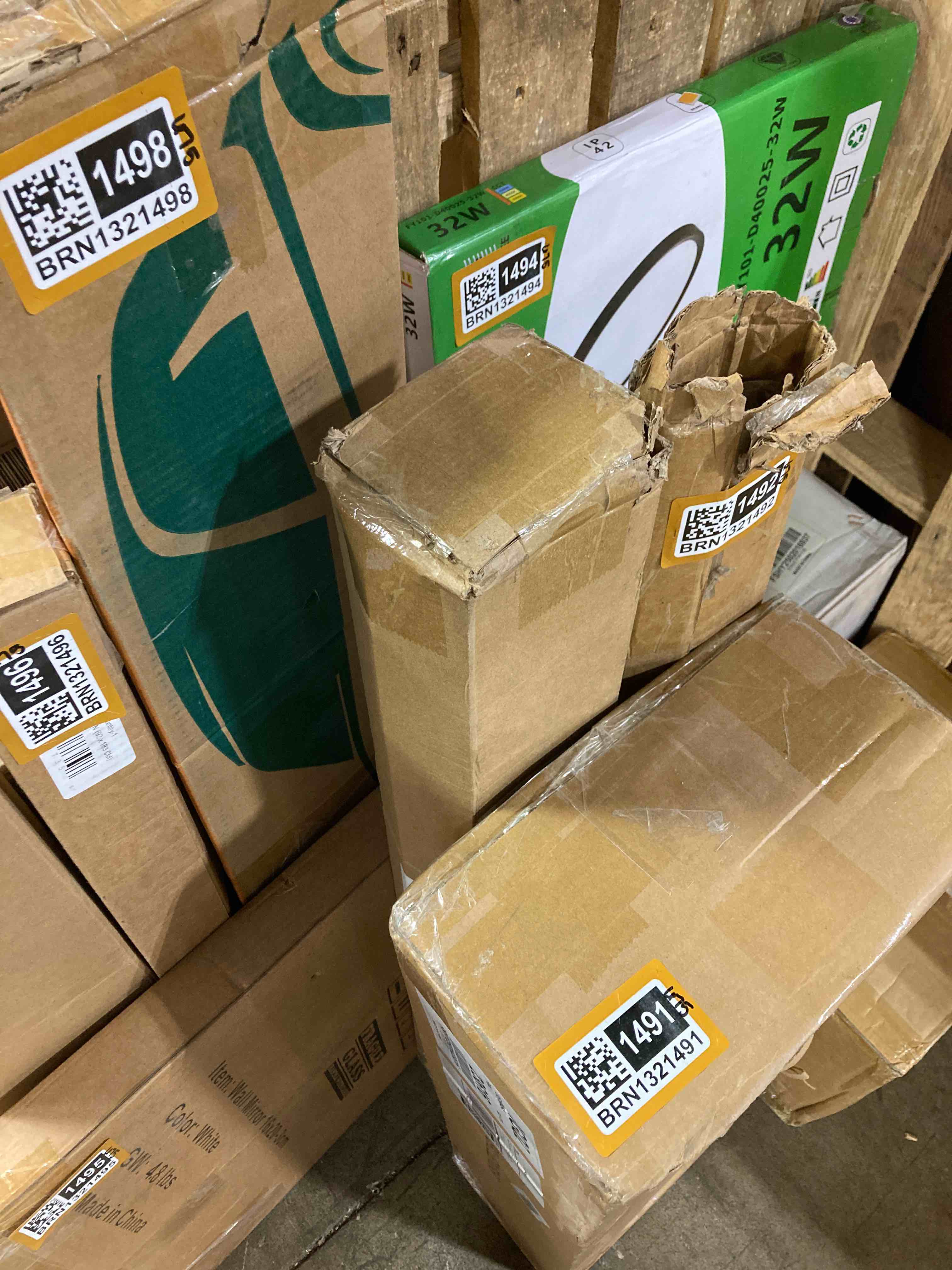 https://s3.amazonaws.com/lotting-images-prod/phillipi/BRN1321490_1746126537069.jpeg