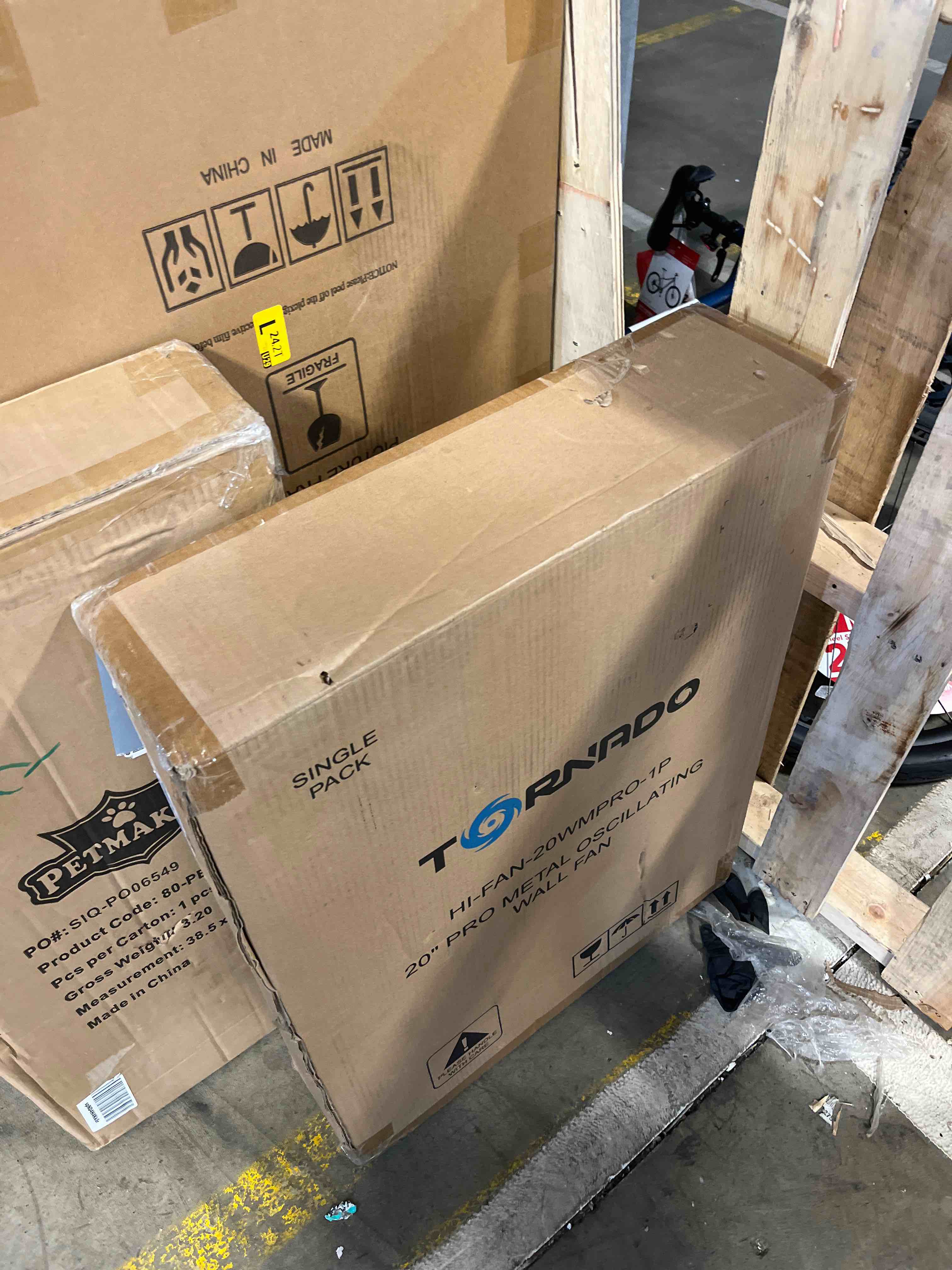 https://s3.amazonaws.com/lotting-images-prod/phillipi/BRN1321769_1748282513014.jpeg