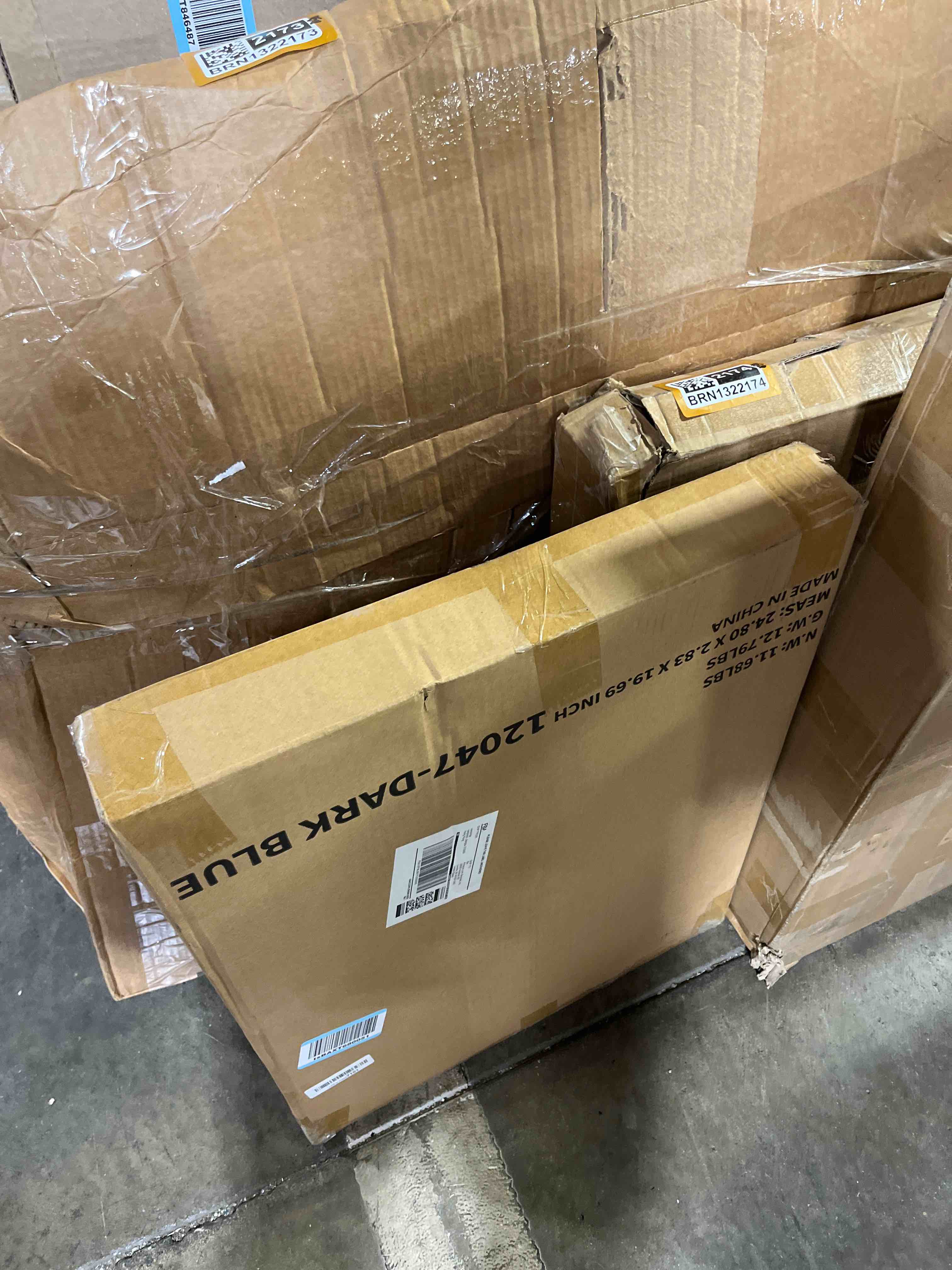 https://s3.amazonaws.com/lotting-images-prod/phillipi/BRN1322176_1750359353483.jpeg