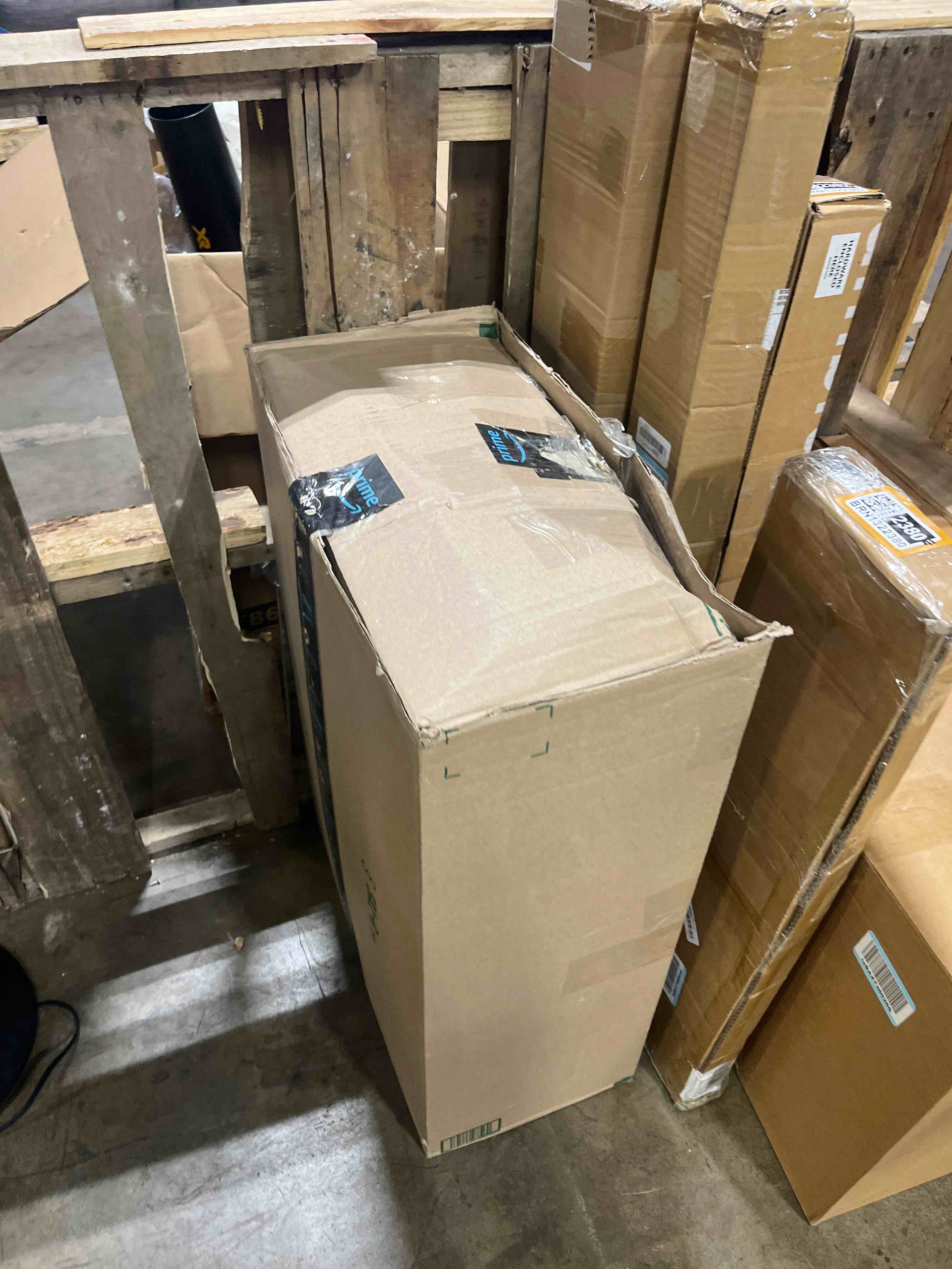 https://s3.amazonaws.com/lotting-images-prod/phillipi/BRN1322379_1751044058139.jpeg