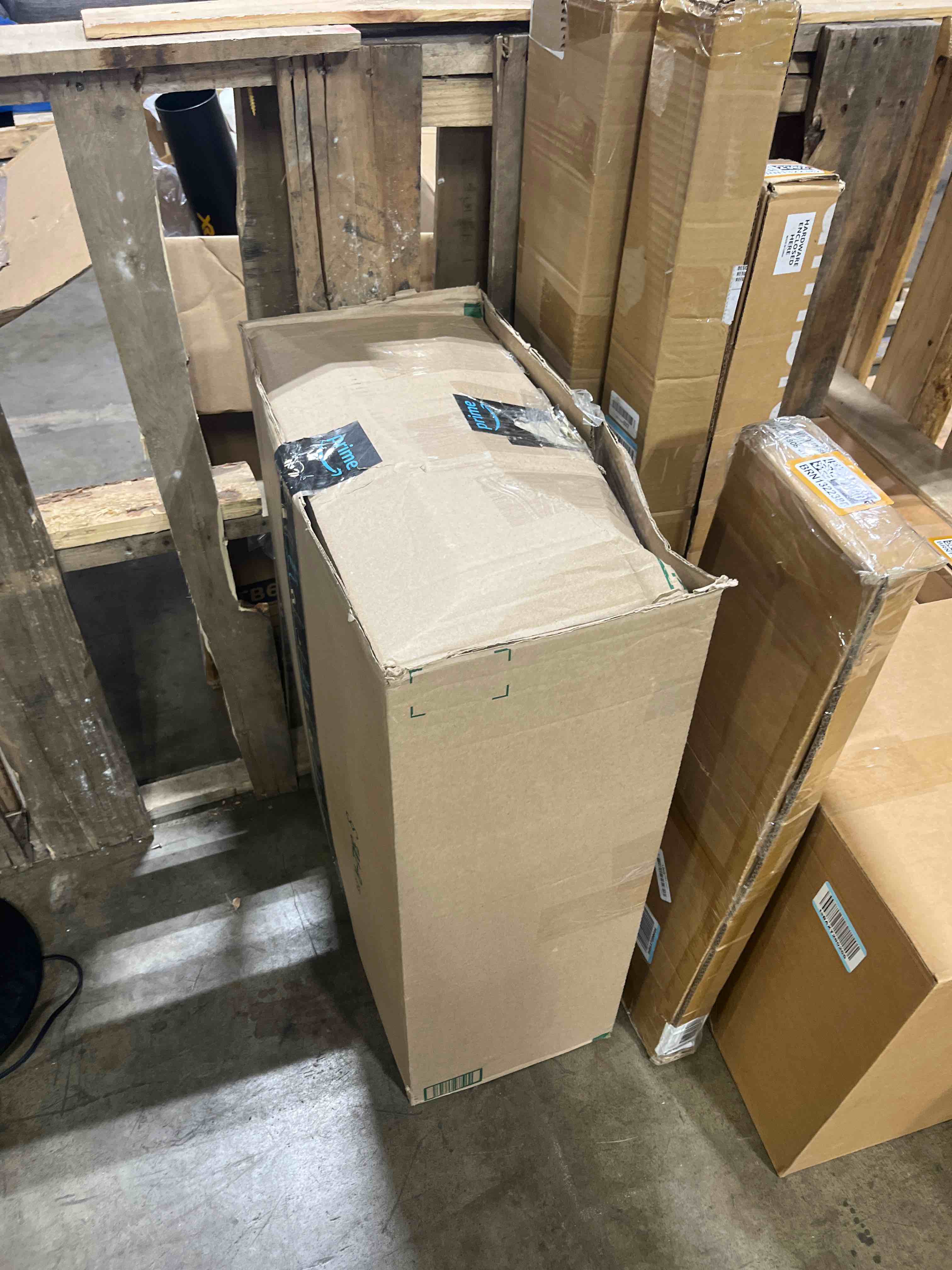 https://s3.amazonaws.com/lotting-images-prod/phillipi/BRN1322379_1751044059332.jpeg