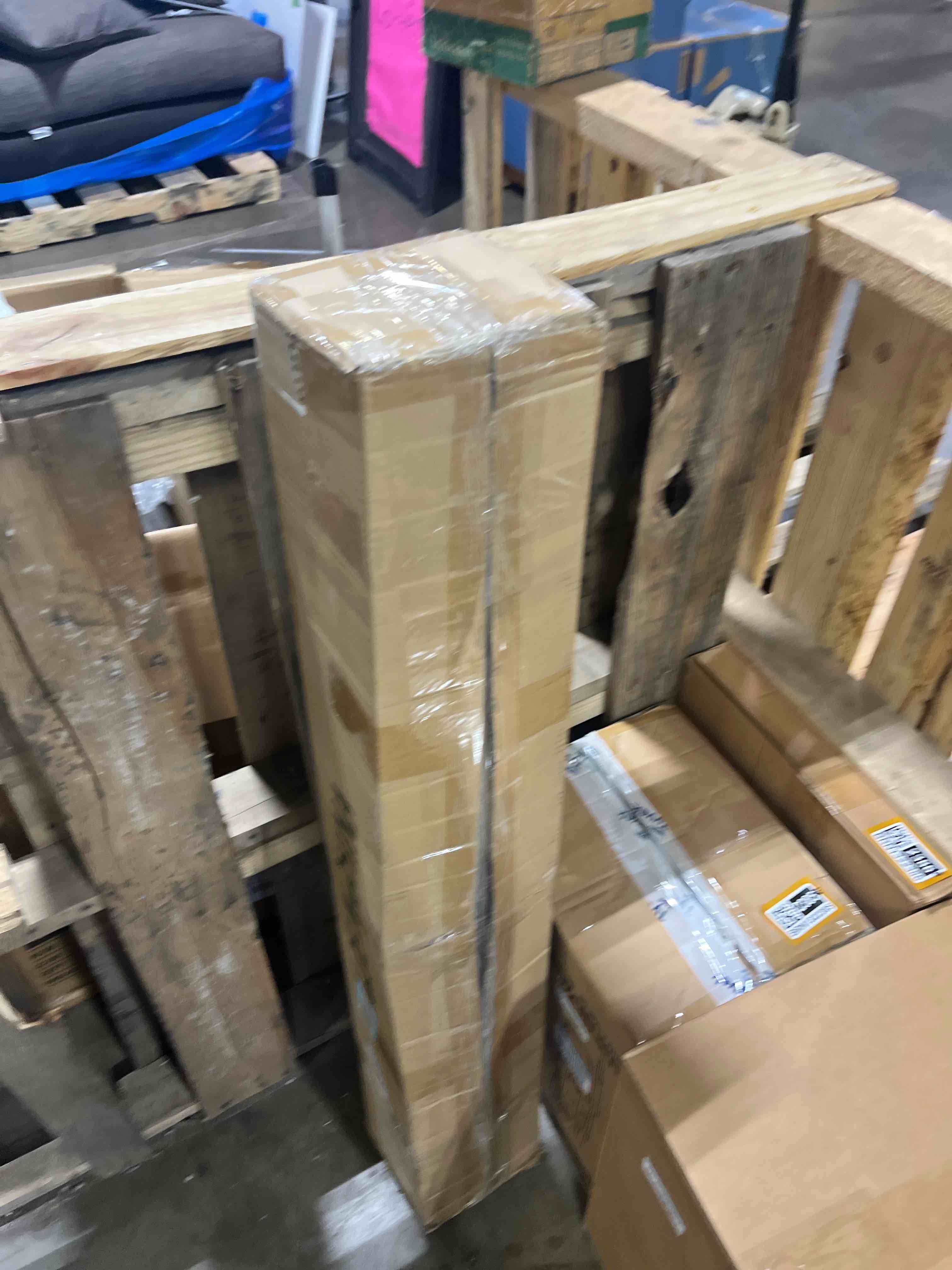 https://s3.amazonaws.com/lotting-images-prod/phillipi/BRN1322383_1751043804291.jpeg