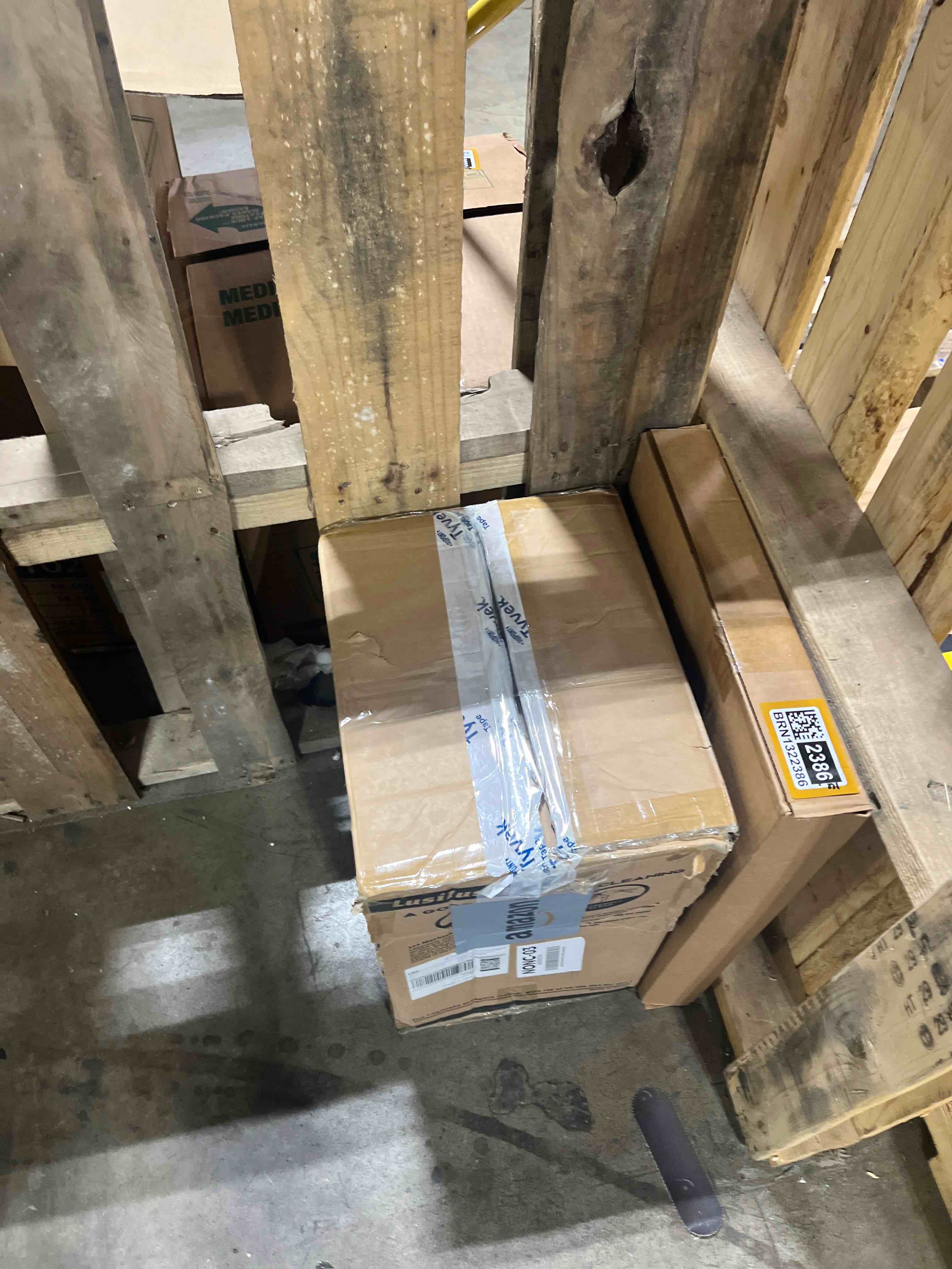 https://s3.amazonaws.com/lotting-images-prod/phillipi/BRN1322385_1751043653350.jpeg