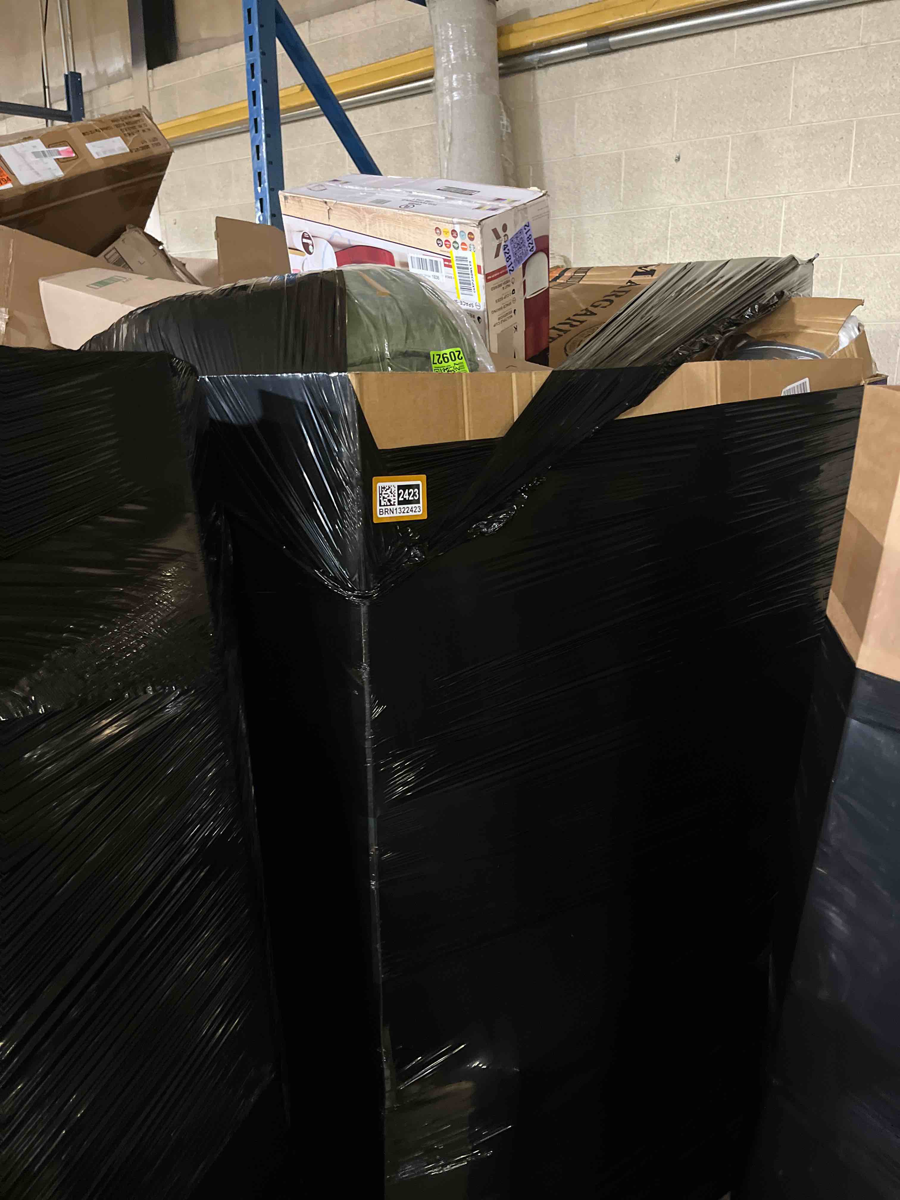 https://s3.amazonaws.com/lotting-images-prod/phillipi/BRN1322423_1751399395430.jpeg
