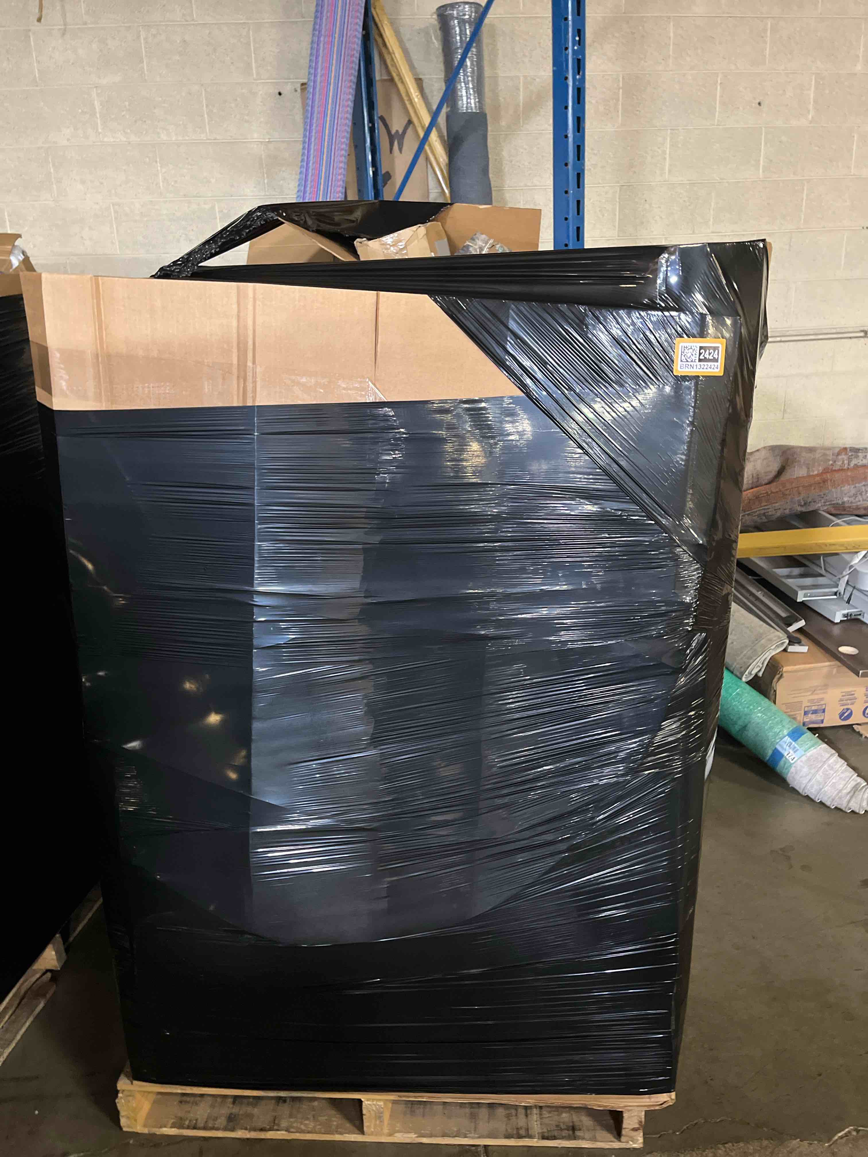 https://s3.amazonaws.com/lotting-images-prod/phillipi/BRN1322424_1751399415141.jpeg