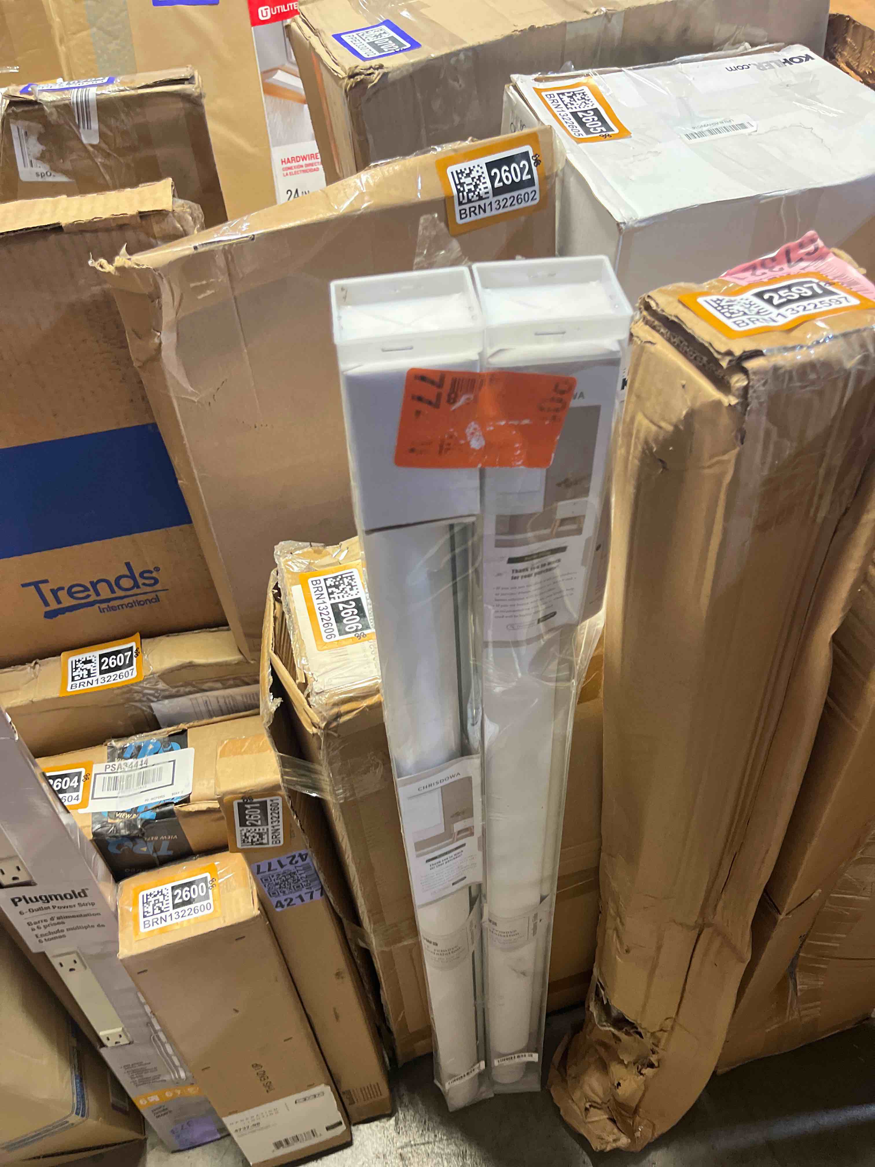 https://s3.amazonaws.com/lotting-images-prod/phillipi/BRN1322596_1752158165214.jpeg