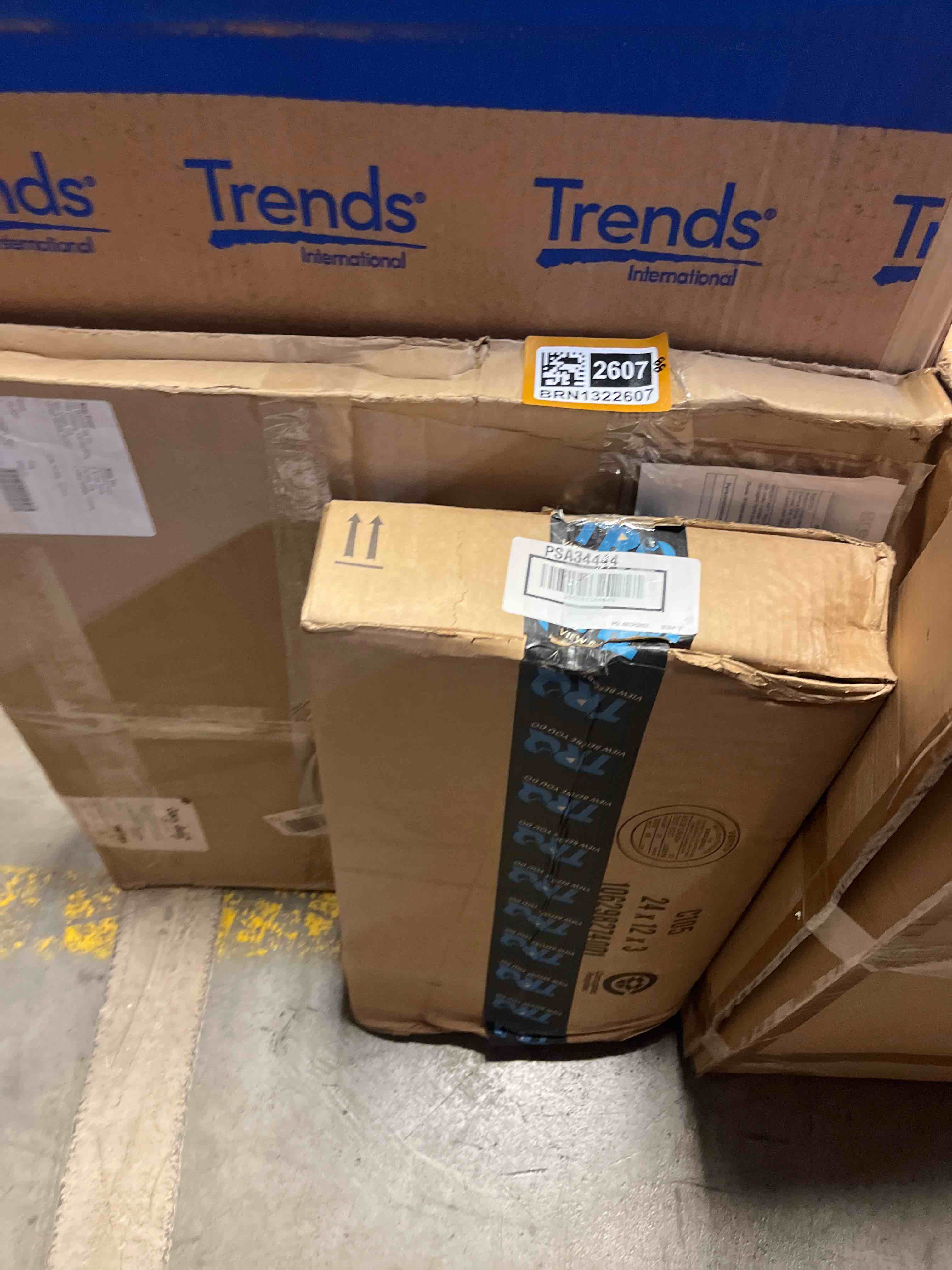 https://s3.amazonaws.com/lotting-images-prod/phillipi/BRN1322604_1752157044343.jpeg