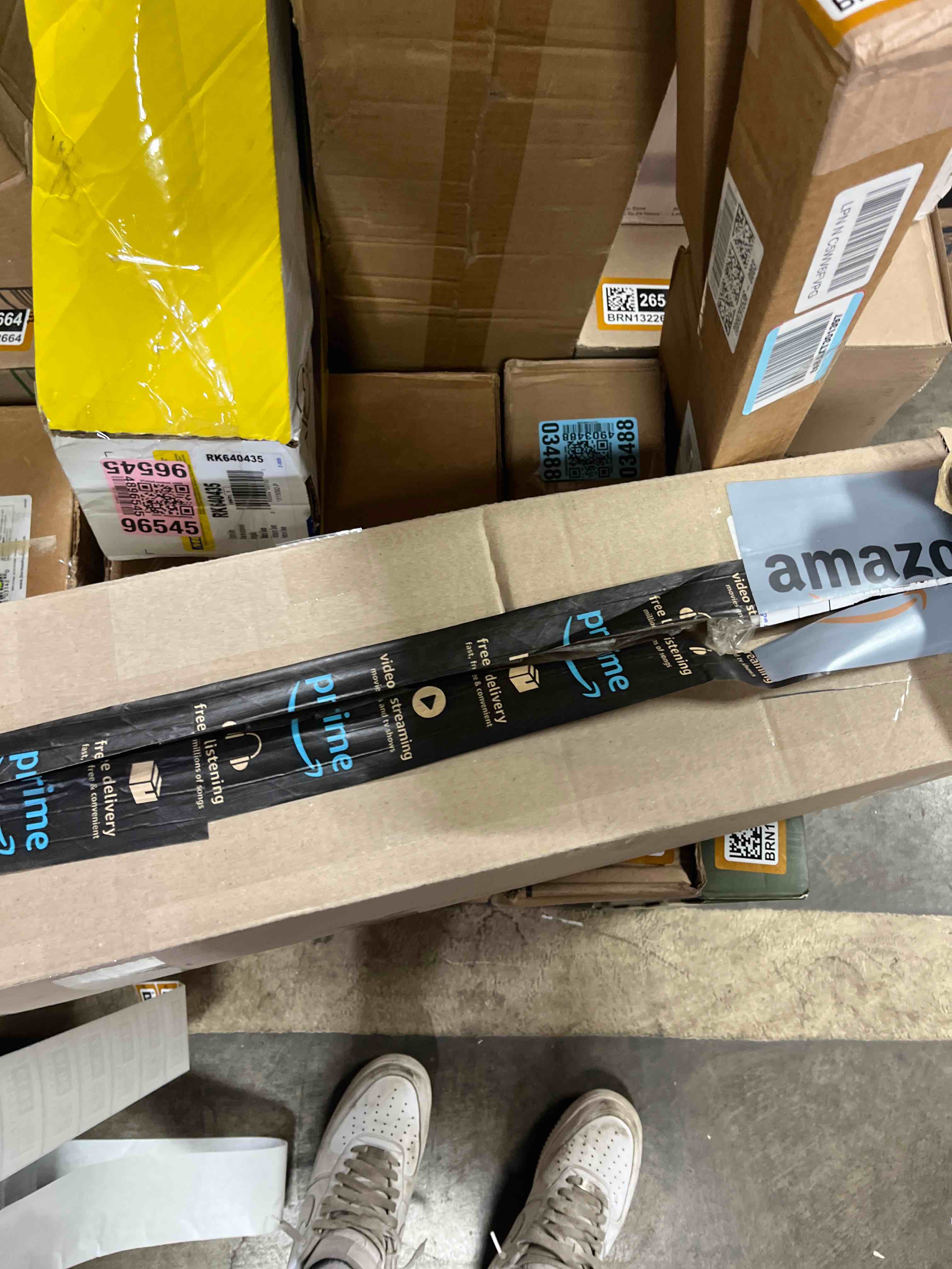 https://s3.amazonaws.com/lotting-images-prod/phillipi/BRN1322647_1752509806960.jpeg