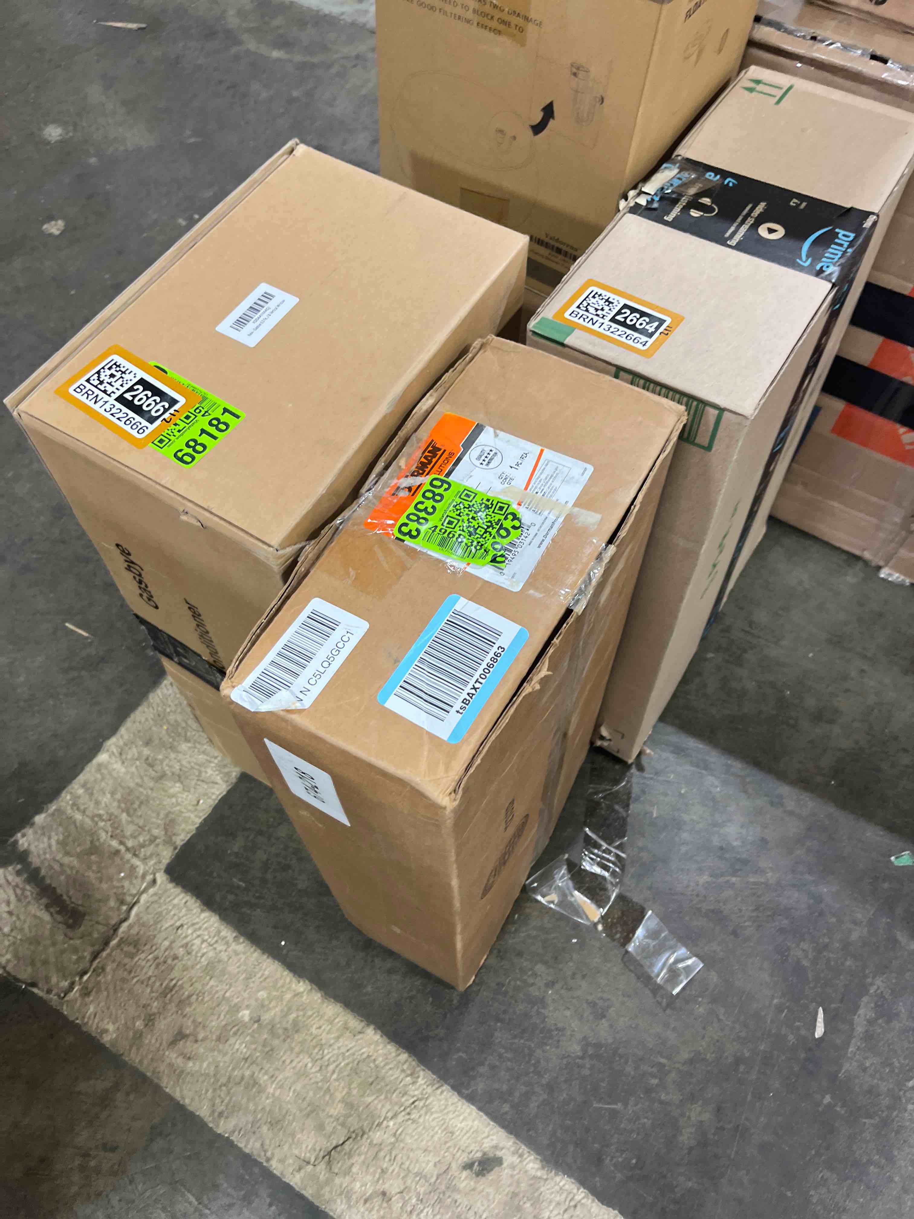 https://s3.amazonaws.com/lotting-images-prod/phillipi/BRN1322663_1752507275673.jpeg