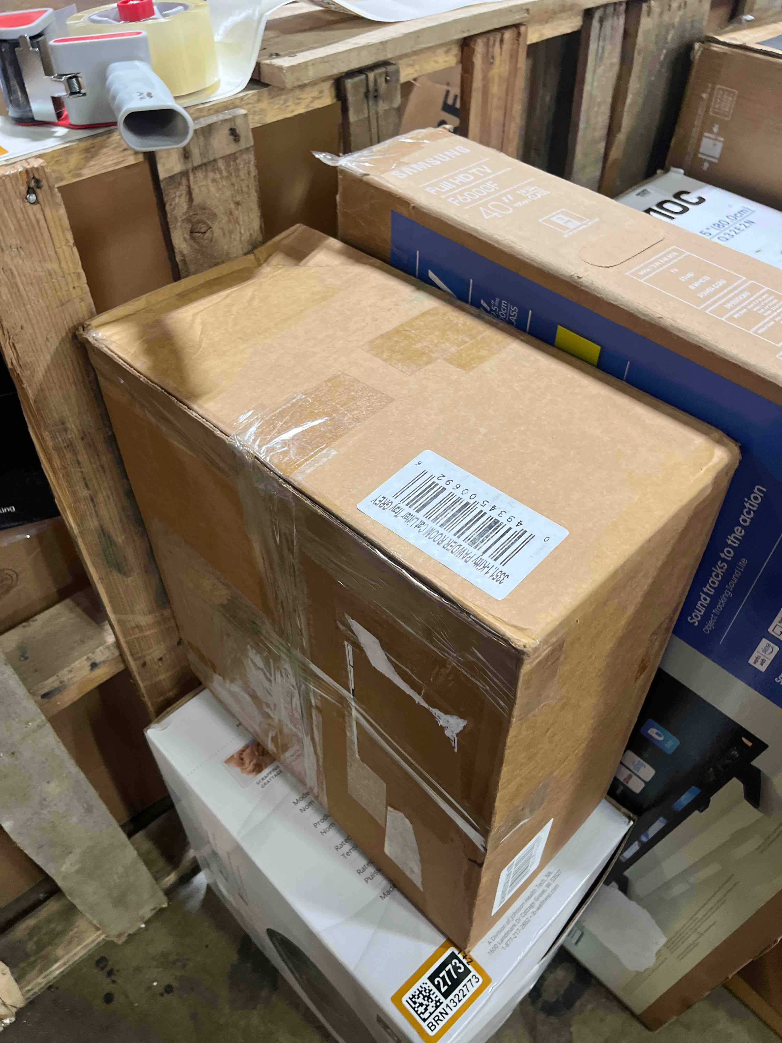 https://s3.amazonaws.com/lotting-images-prod/phillipi/BRN1322772_1753297935907.jpeg