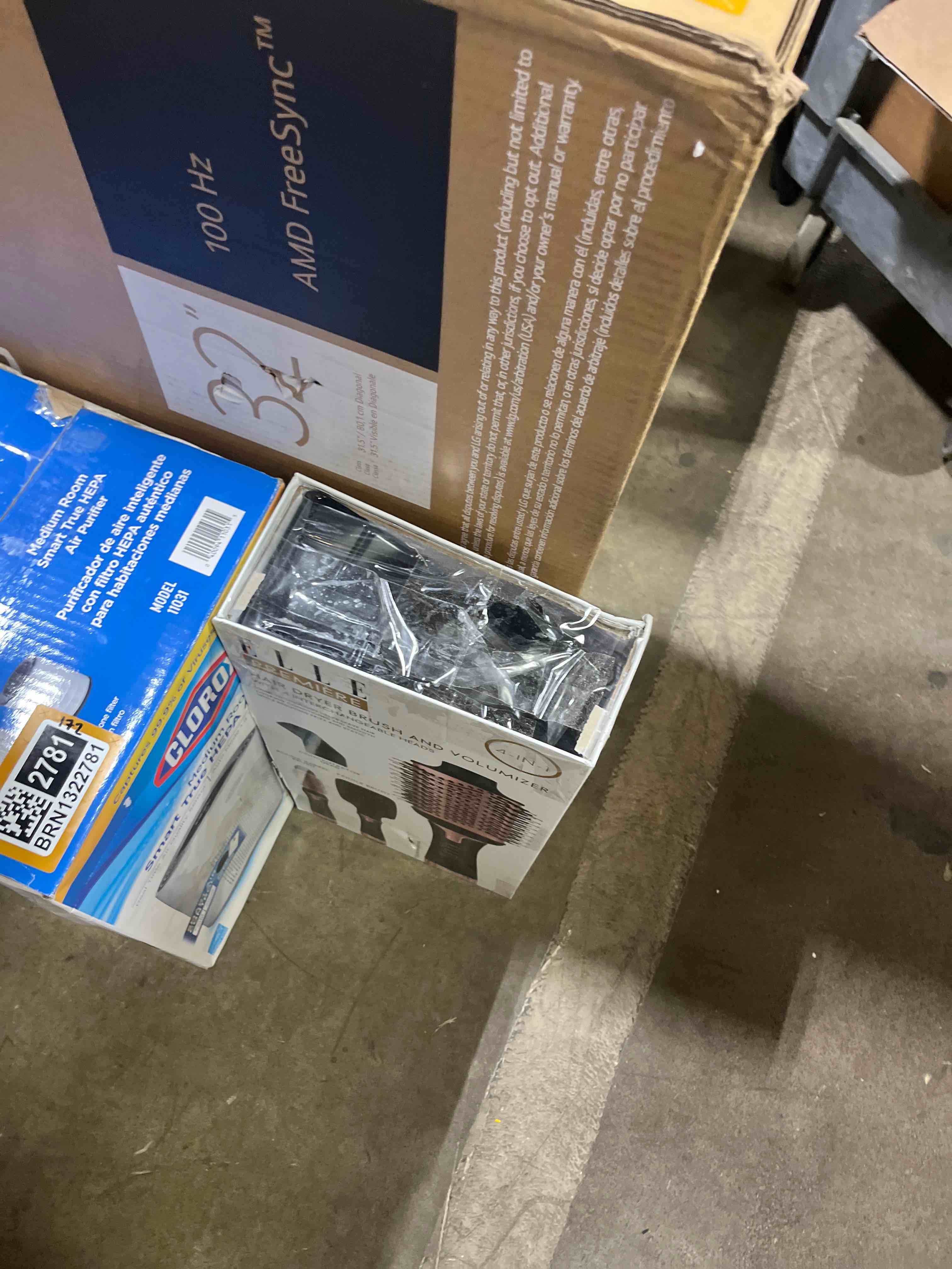 https://s3.amazonaws.com/lotting-images-prod/phillipi/BRN1322780_1753296577273.jpeg