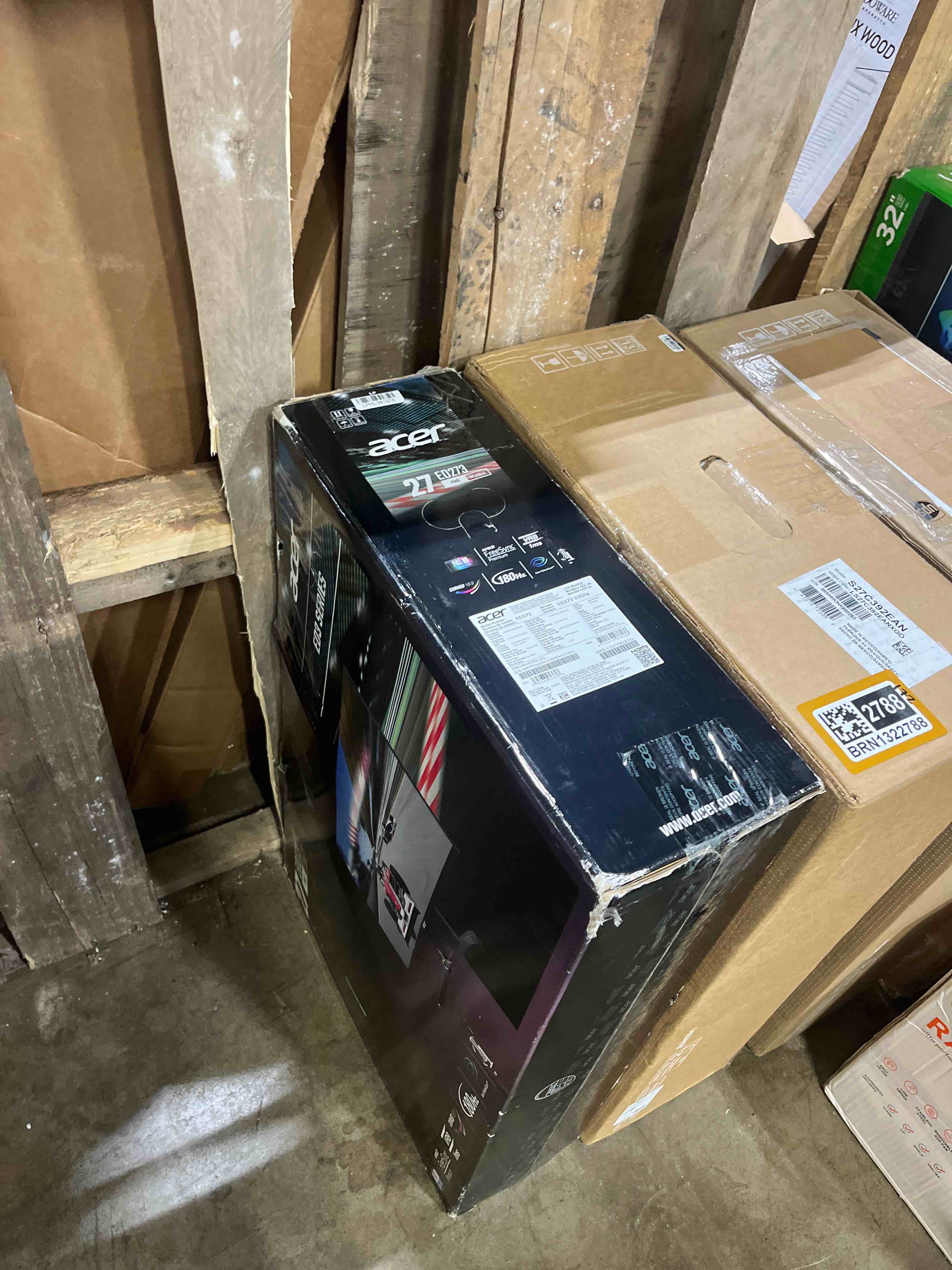 https://s3.amazonaws.com/lotting-images-prod/phillipi/BRN1322786_1753295613602.jpeg