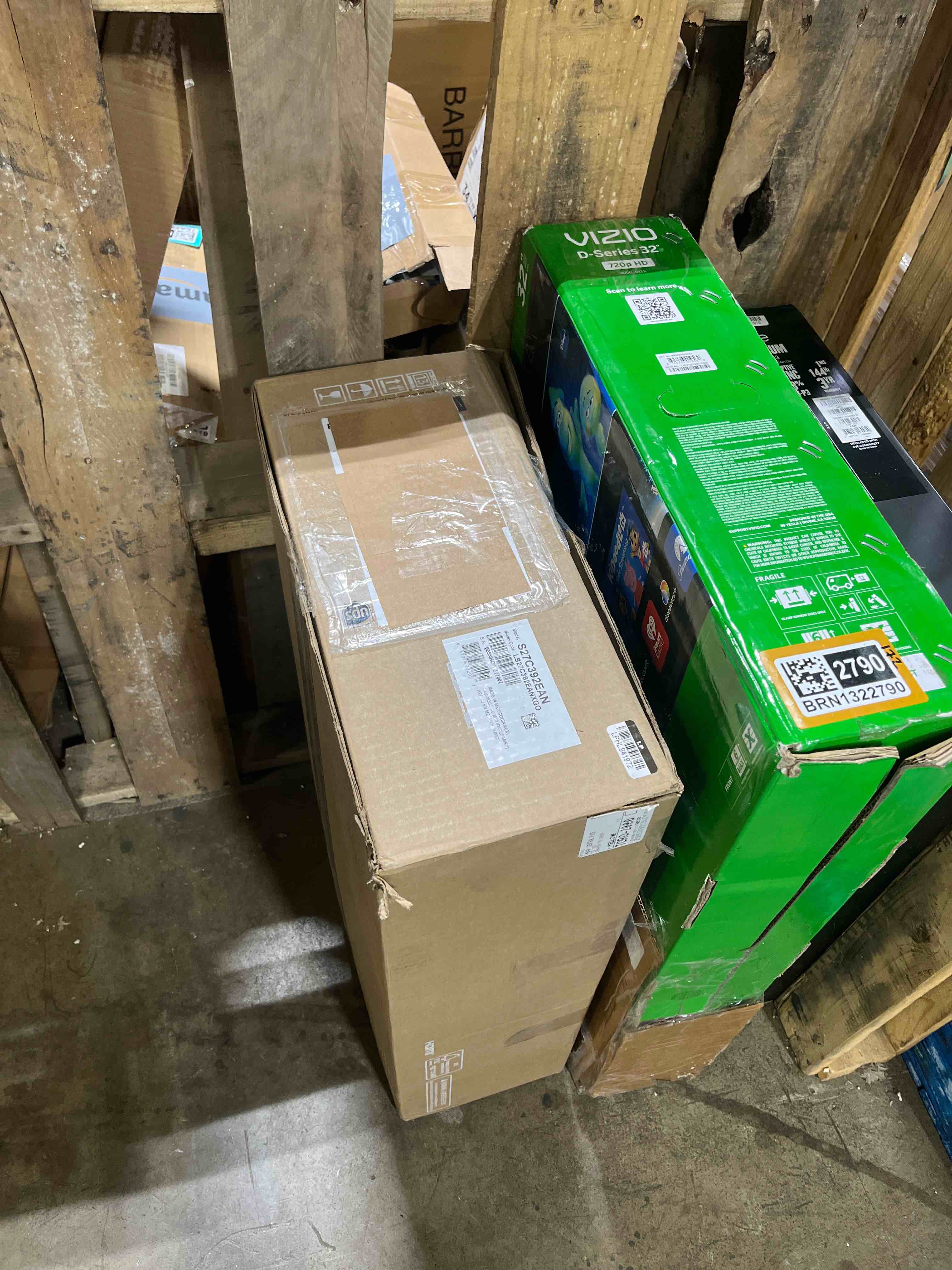 https://s3.amazonaws.com/lotting-images-prod/phillipi/BRN1322789_1753295266556.jpeg