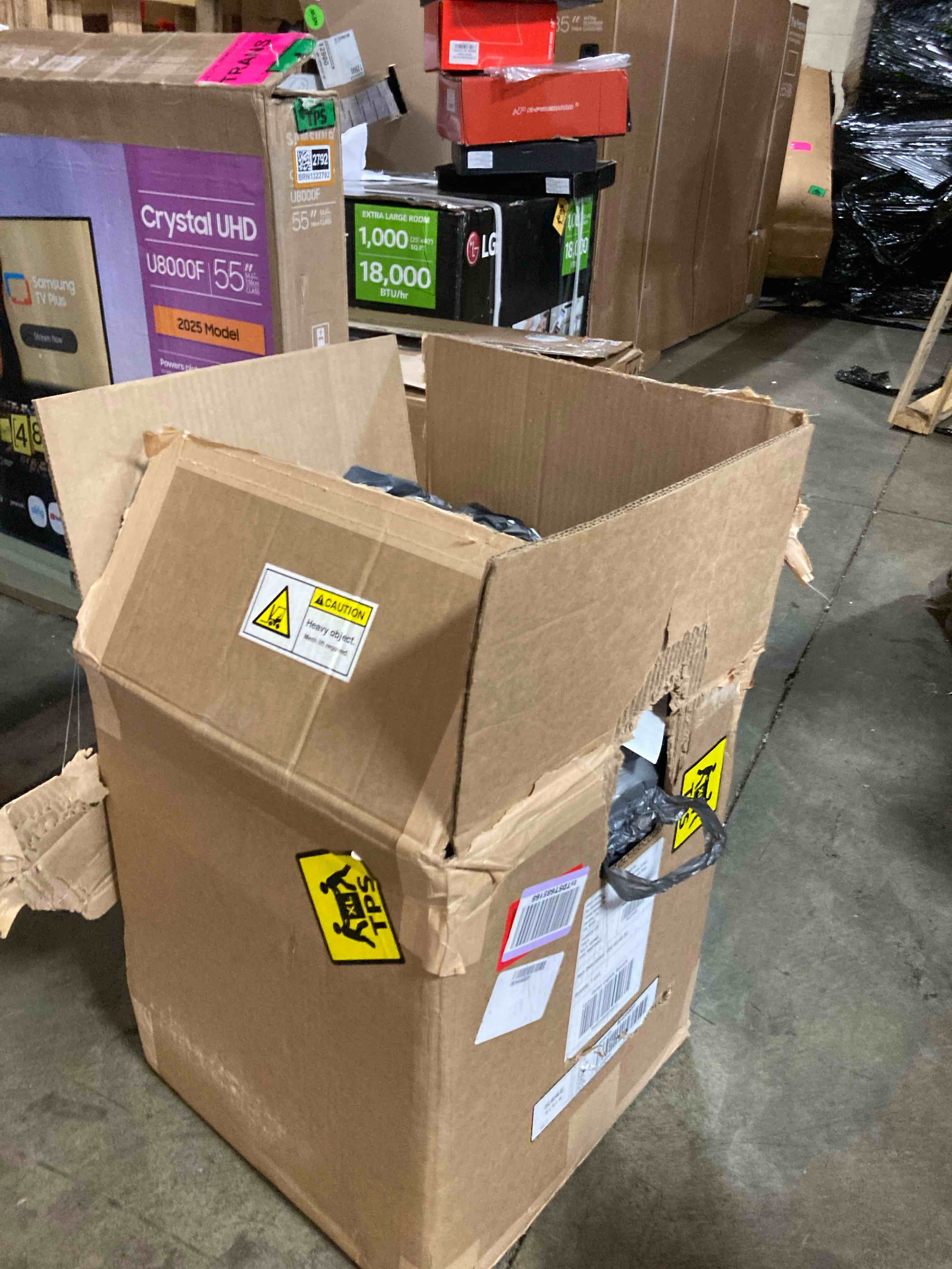 https://s3.amazonaws.com/lotting-images-prod/phillipi/BRN1322802_1753797264466.jpeg