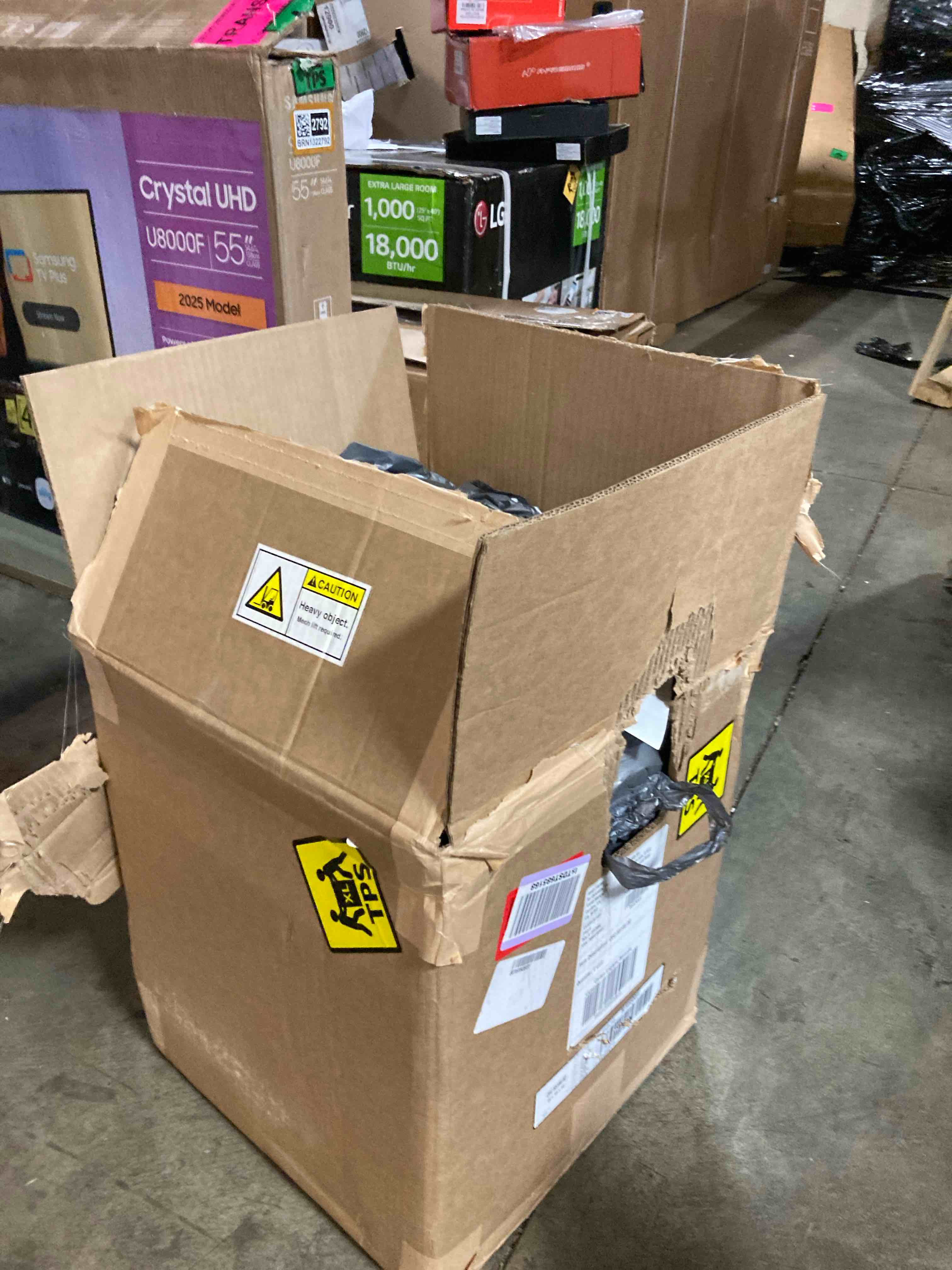 https://s3.amazonaws.com/lotting-images-prod/phillipi/BRN1322802_1753797265610.jpeg