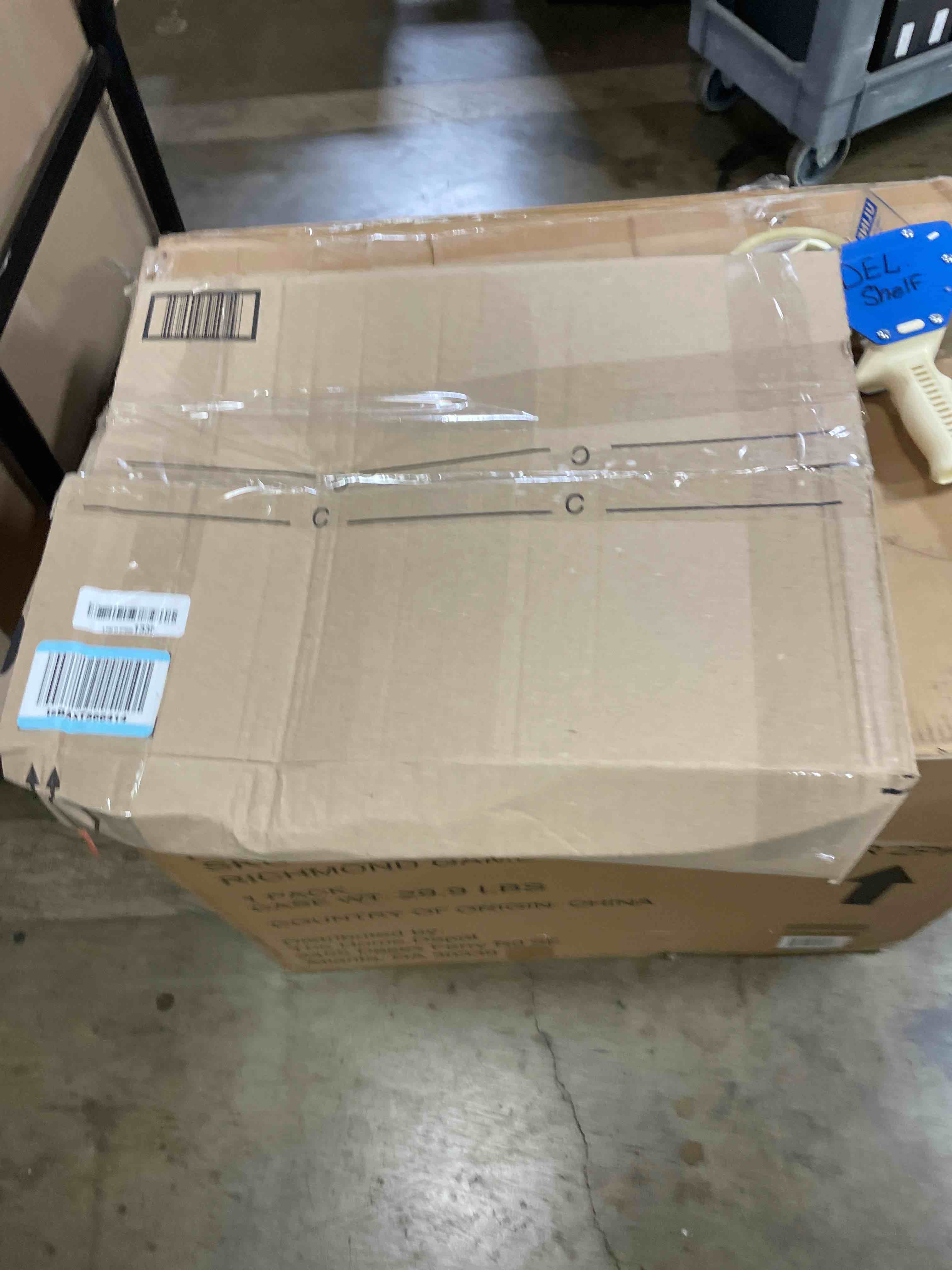 https://s3.amazonaws.com/lotting-images-prod/phillipi/BRN1322926_1755091502675.jpeg