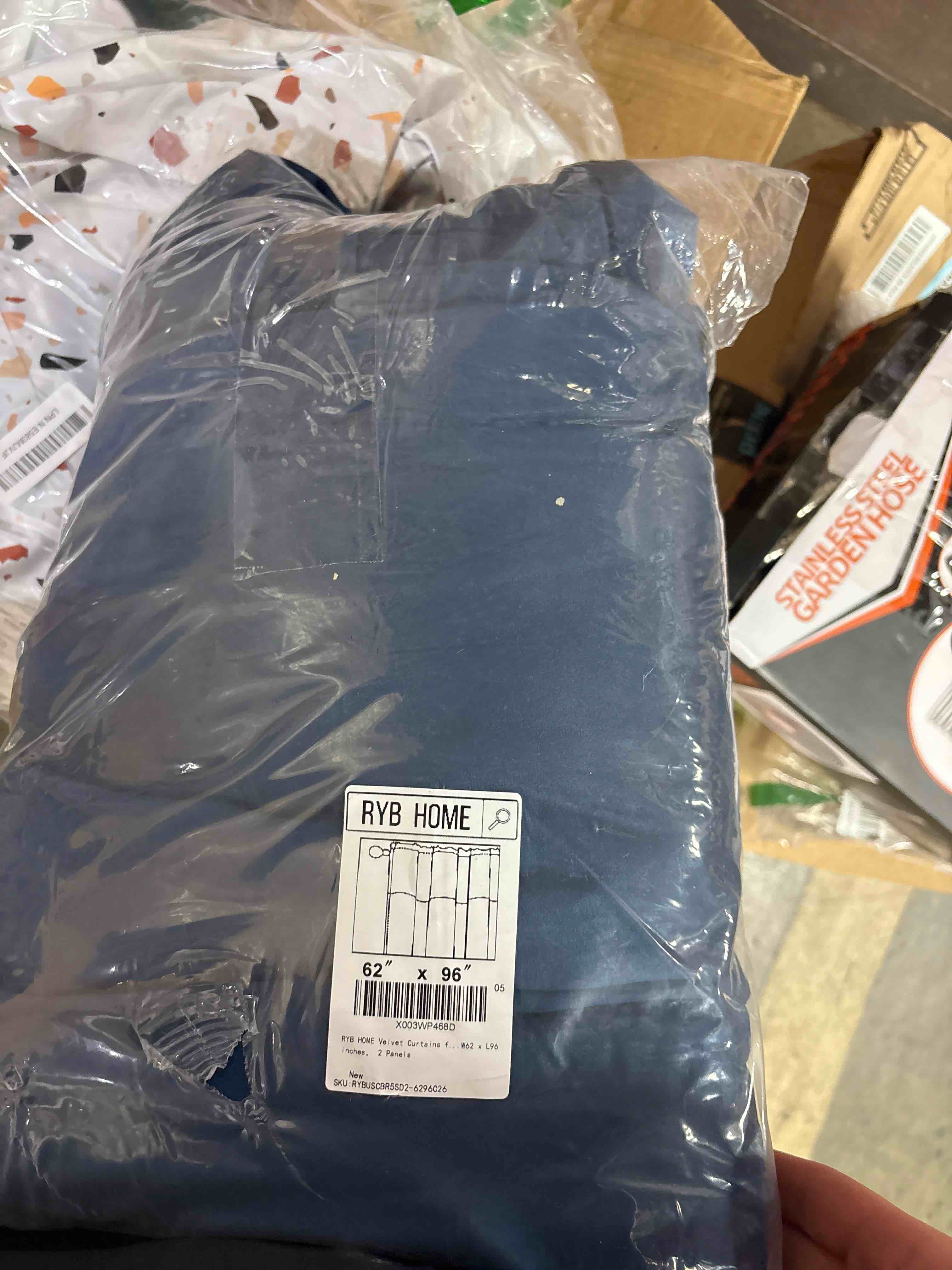 https://s3.amazonaws.com/lotting-images-prod/phillipi/BRN1322980_1755093448458.jpeg