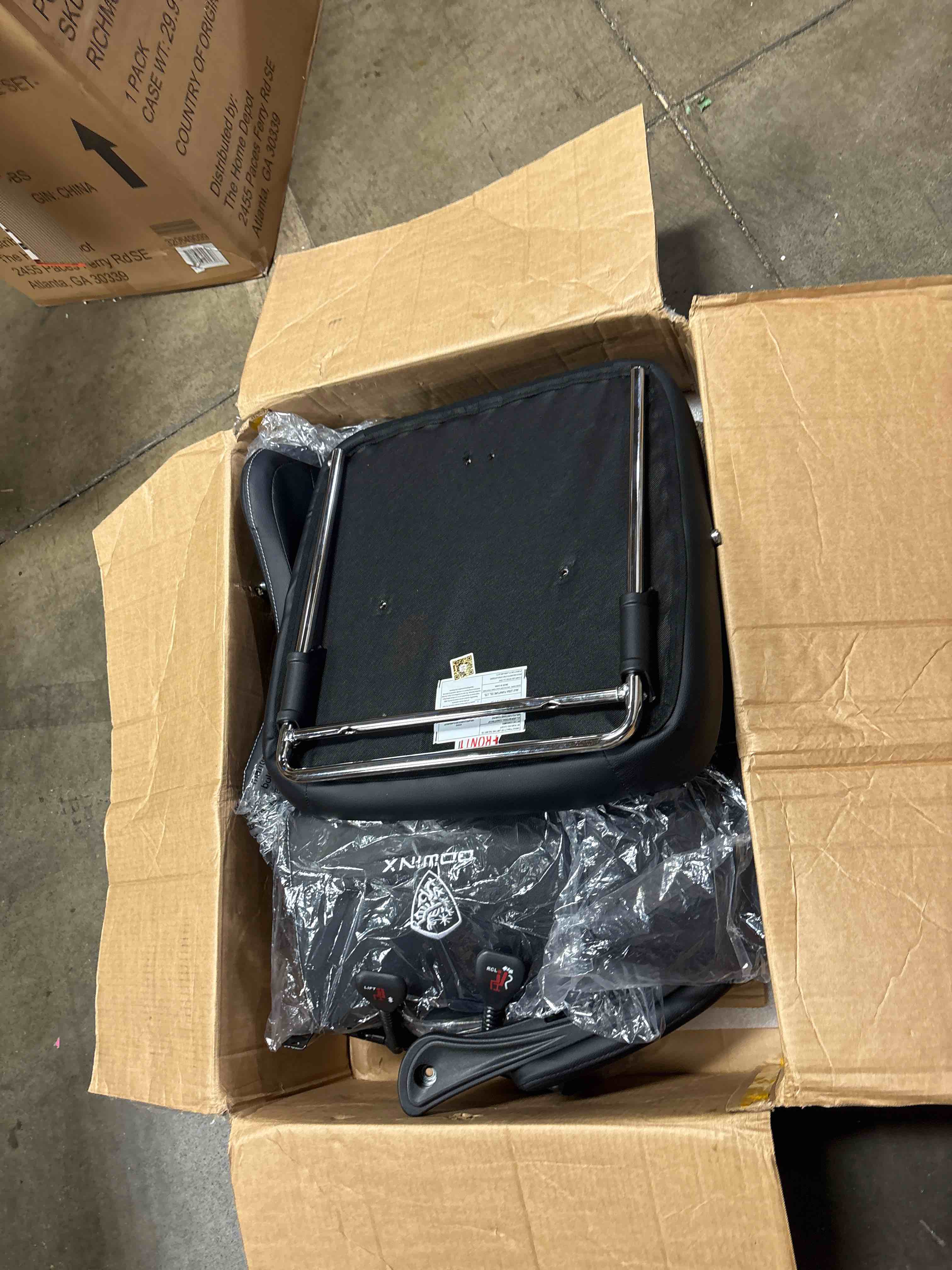 https://s3.amazonaws.com/lotting-images-prod/phillipi/BRN1323001_1755100101992.jpeg