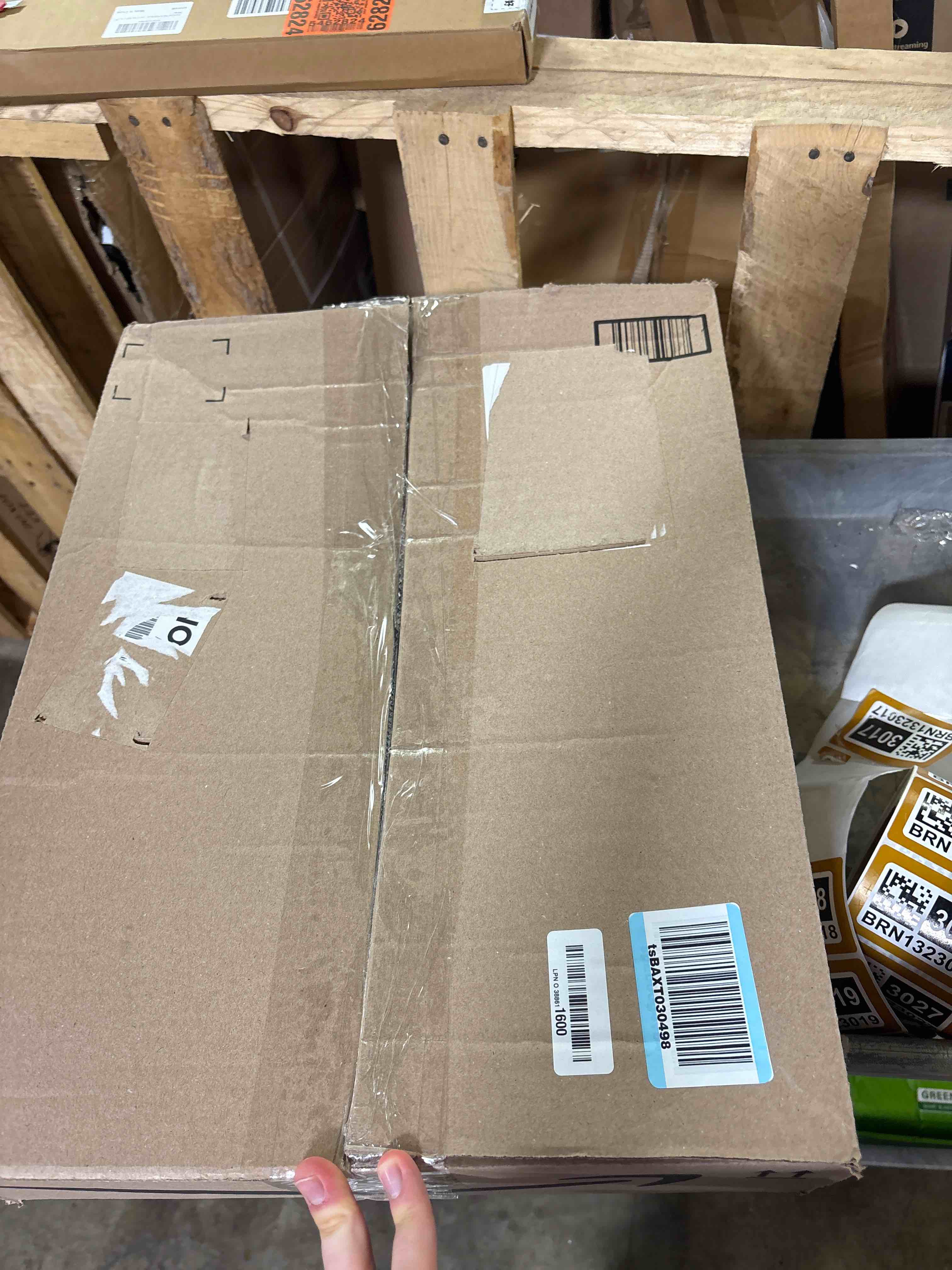 https://s3.amazonaws.com/lotting-images-prod/phillipi/BRN1323017_1755279638975.jpeg
