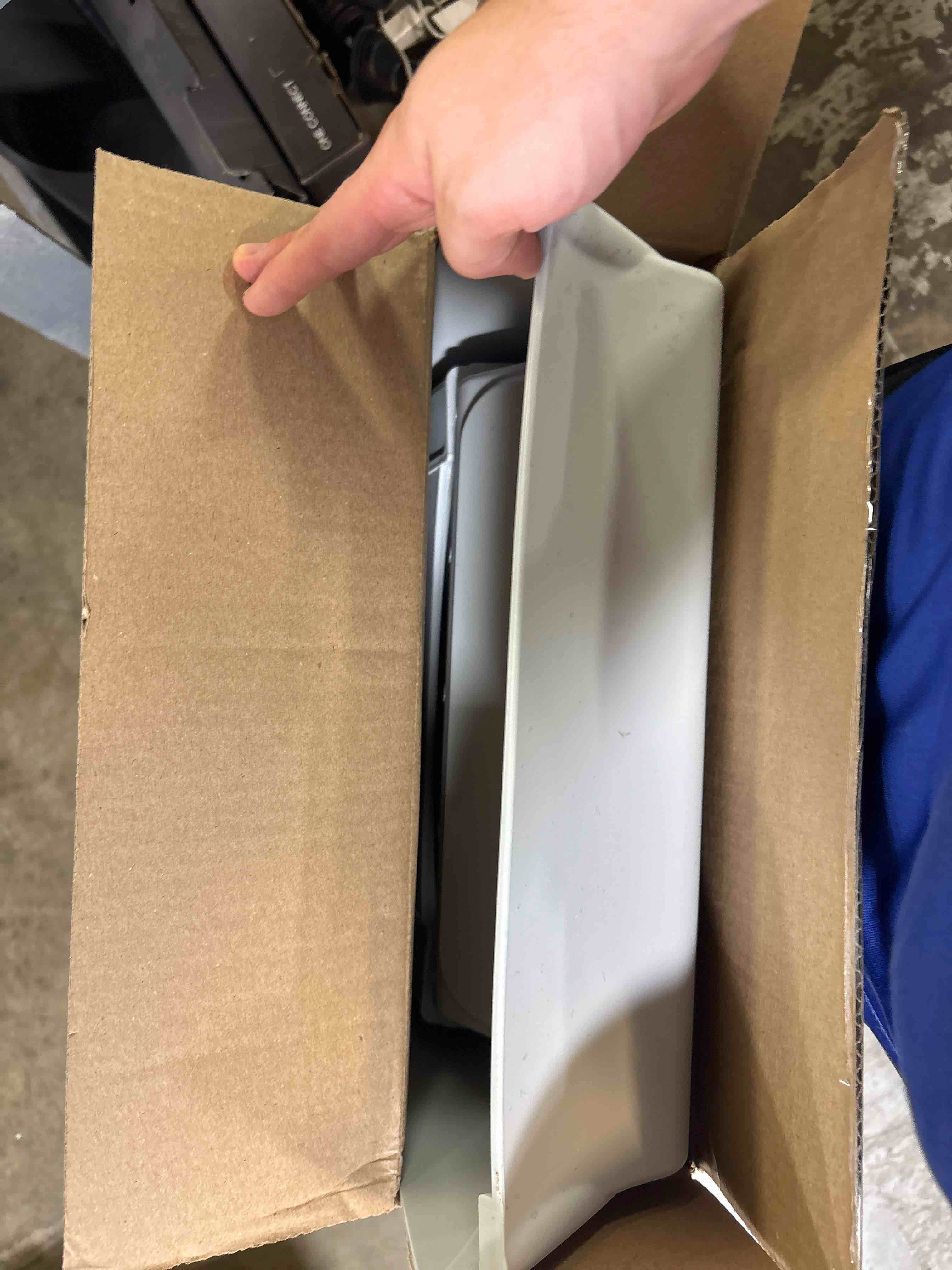 https://s3.amazonaws.com/lotting-images-prod/phillipi/BRN1323019_1755280071243.jpeg