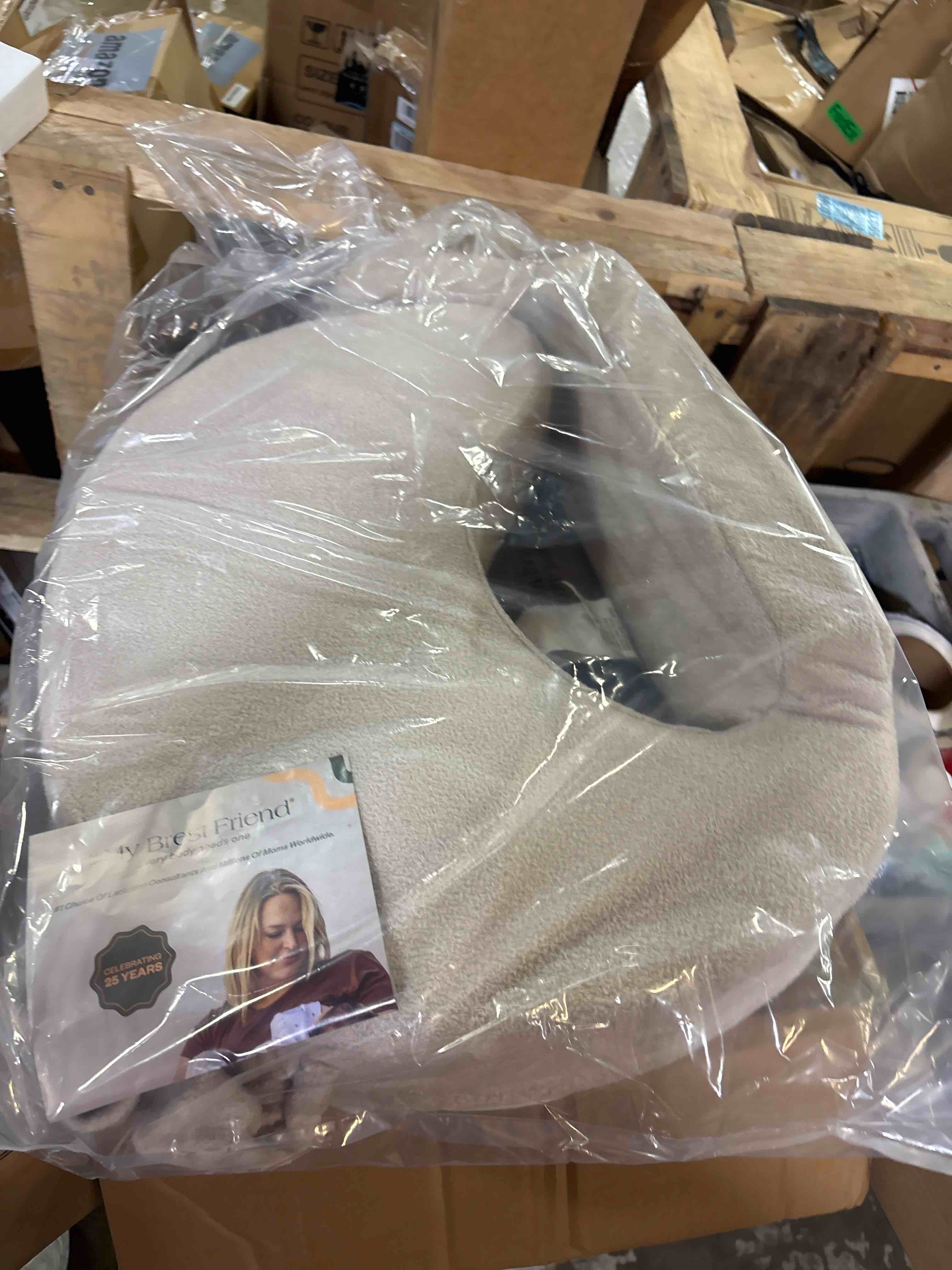 https://s3.amazonaws.com/lotting-images-prod/phillipi/BRN1323021_1755280367794.jpeg