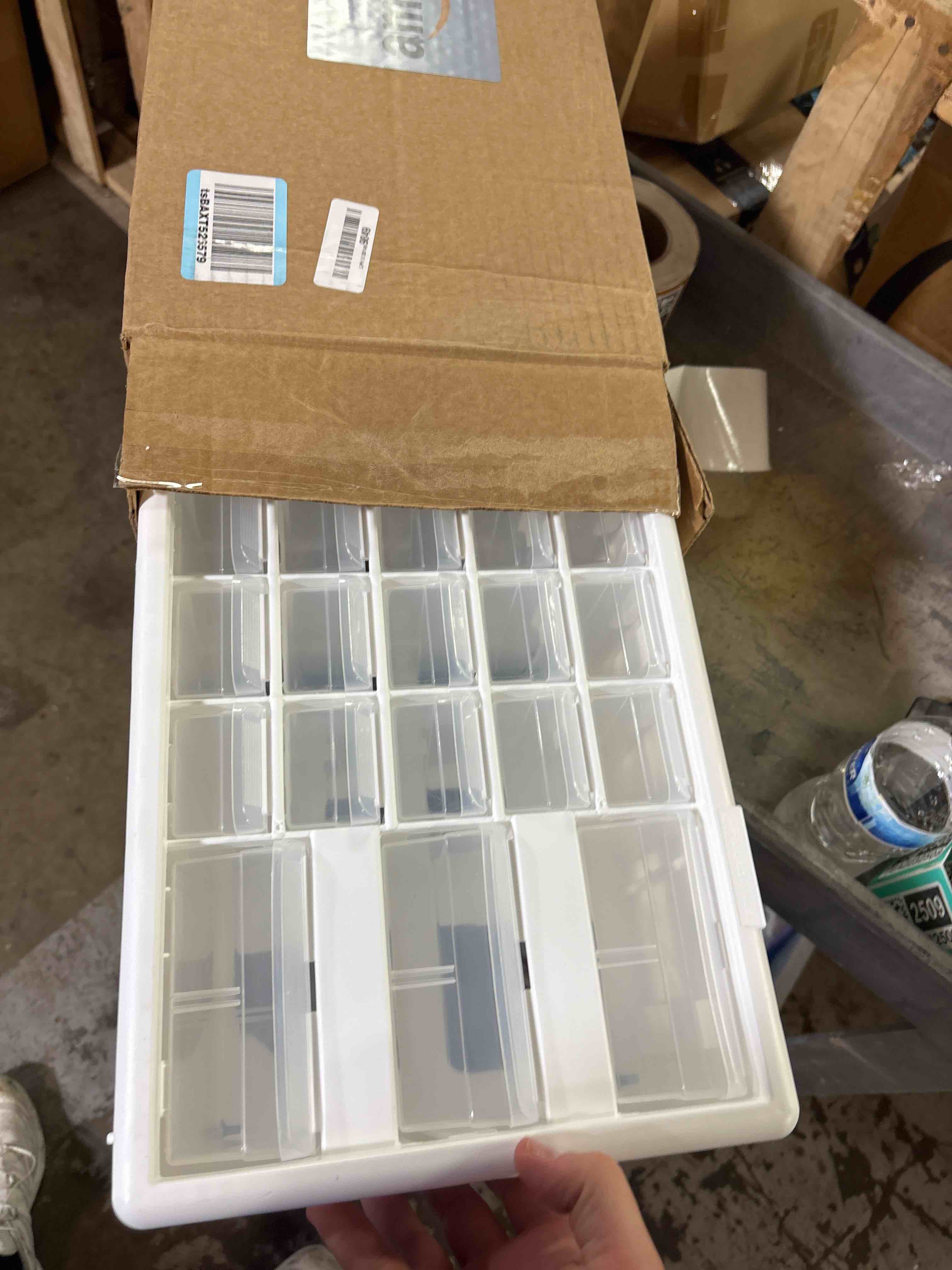 https://s3.amazonaws.com/lotting-images-prod/phillipi/BRN1323022_1755280627404.jpeg