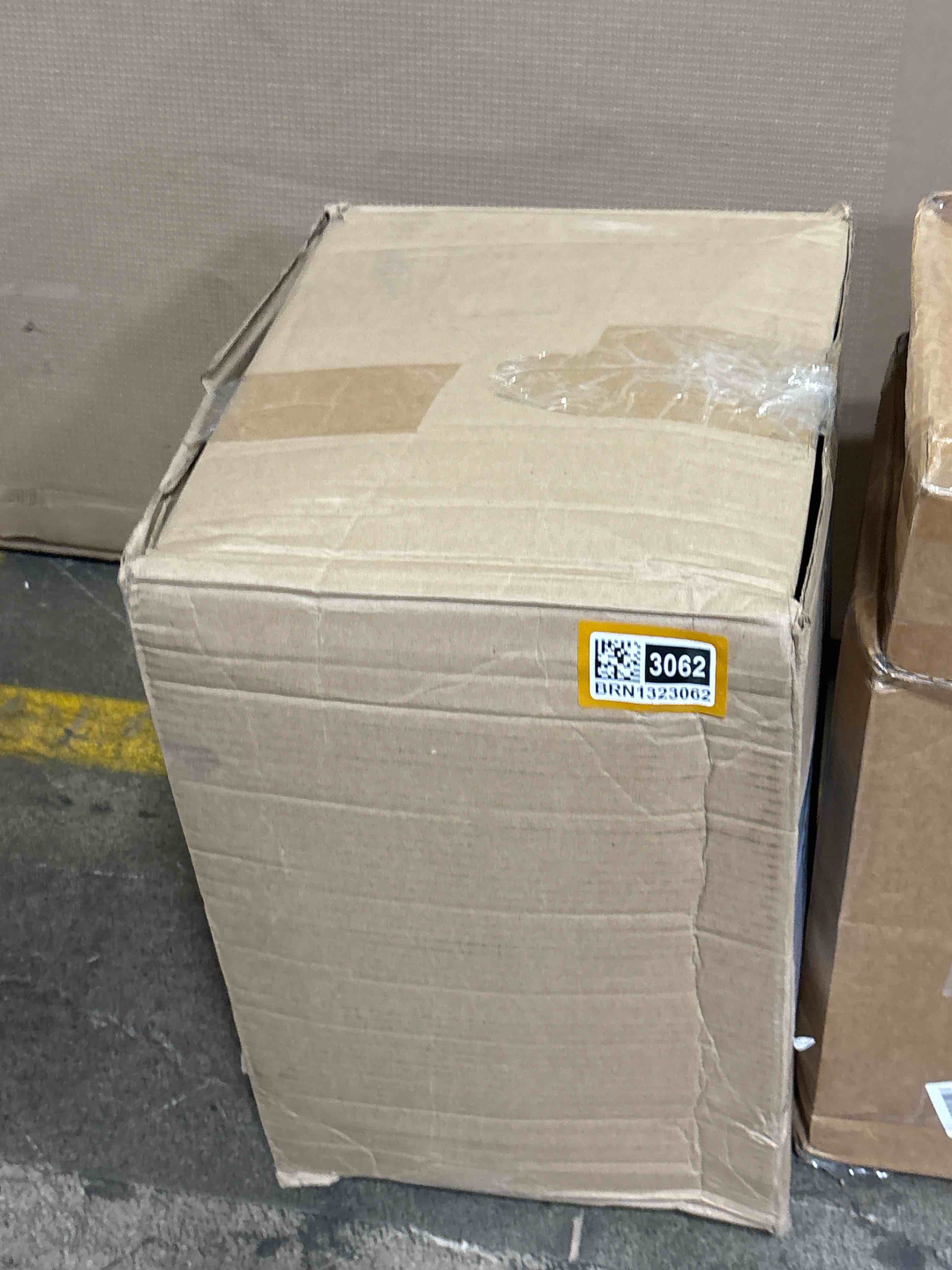 https://s3.amazonaws.com/lotting-images-prod/phillipi/BRN1323062_1755542786388.jpeg