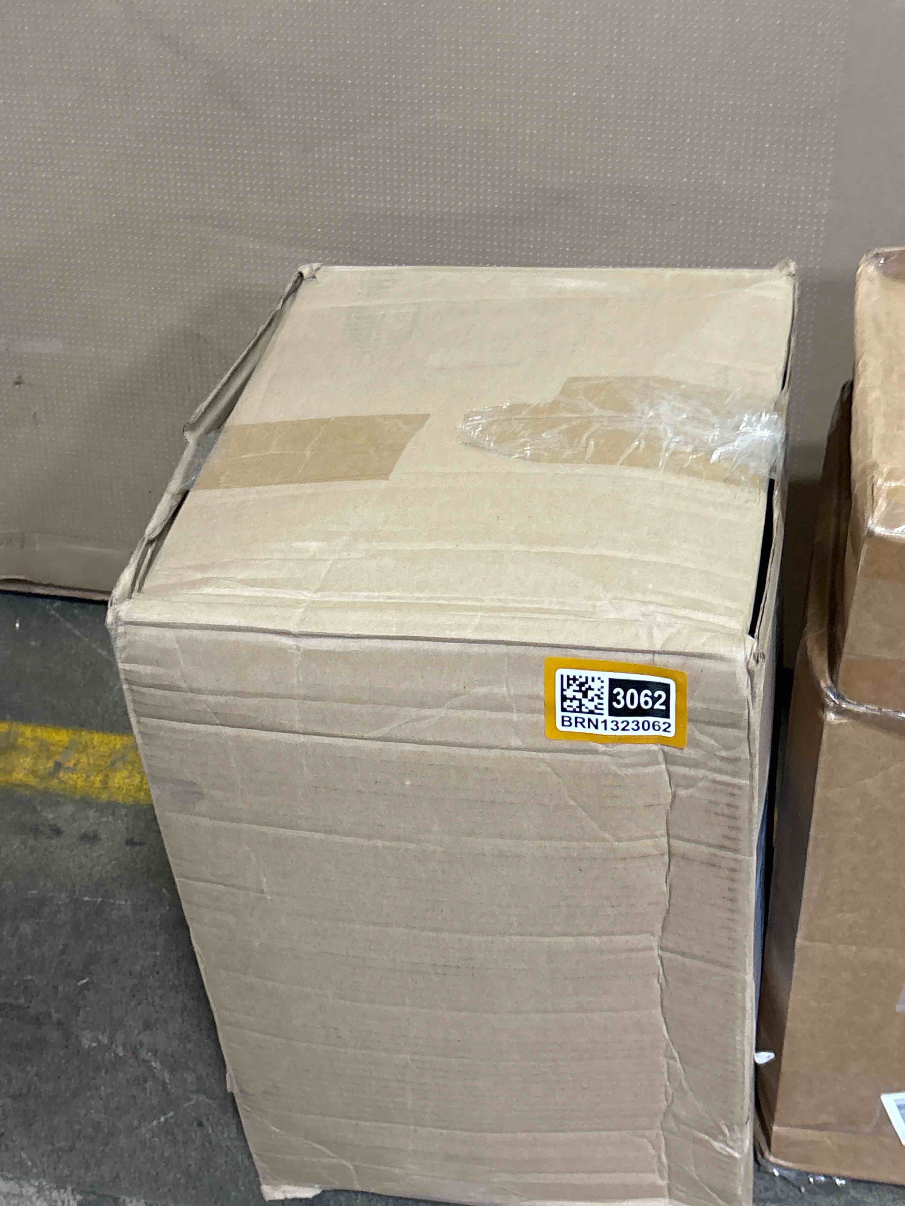 https://s3.amazonaws.com/lotting-images-prod/phillipi/BRN1323062_1755542787508.jpeg