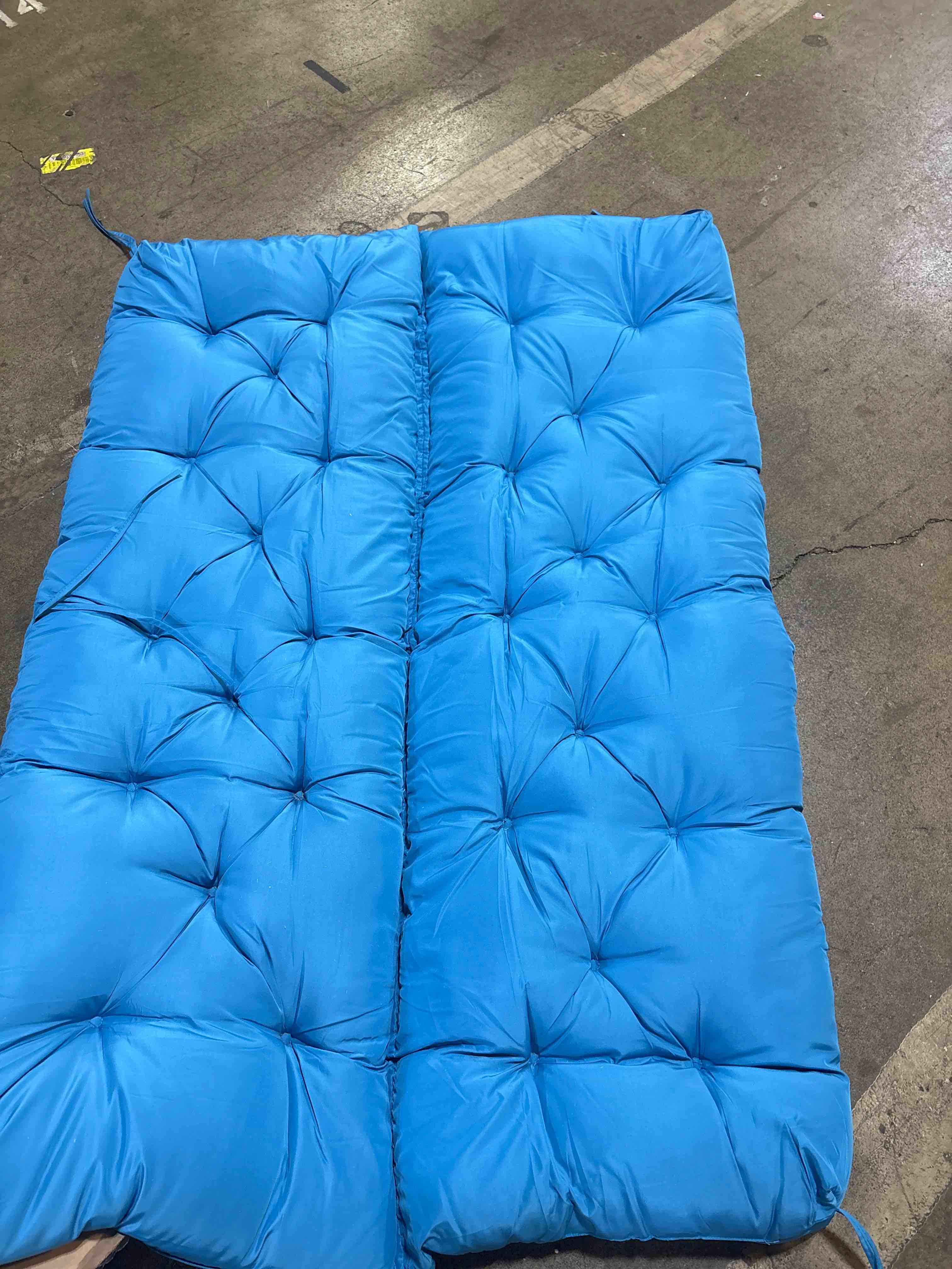 https://s3.amazonaws.com/lotting-images-prod/phillipi/BRN1323063_1755542917572.jpeg