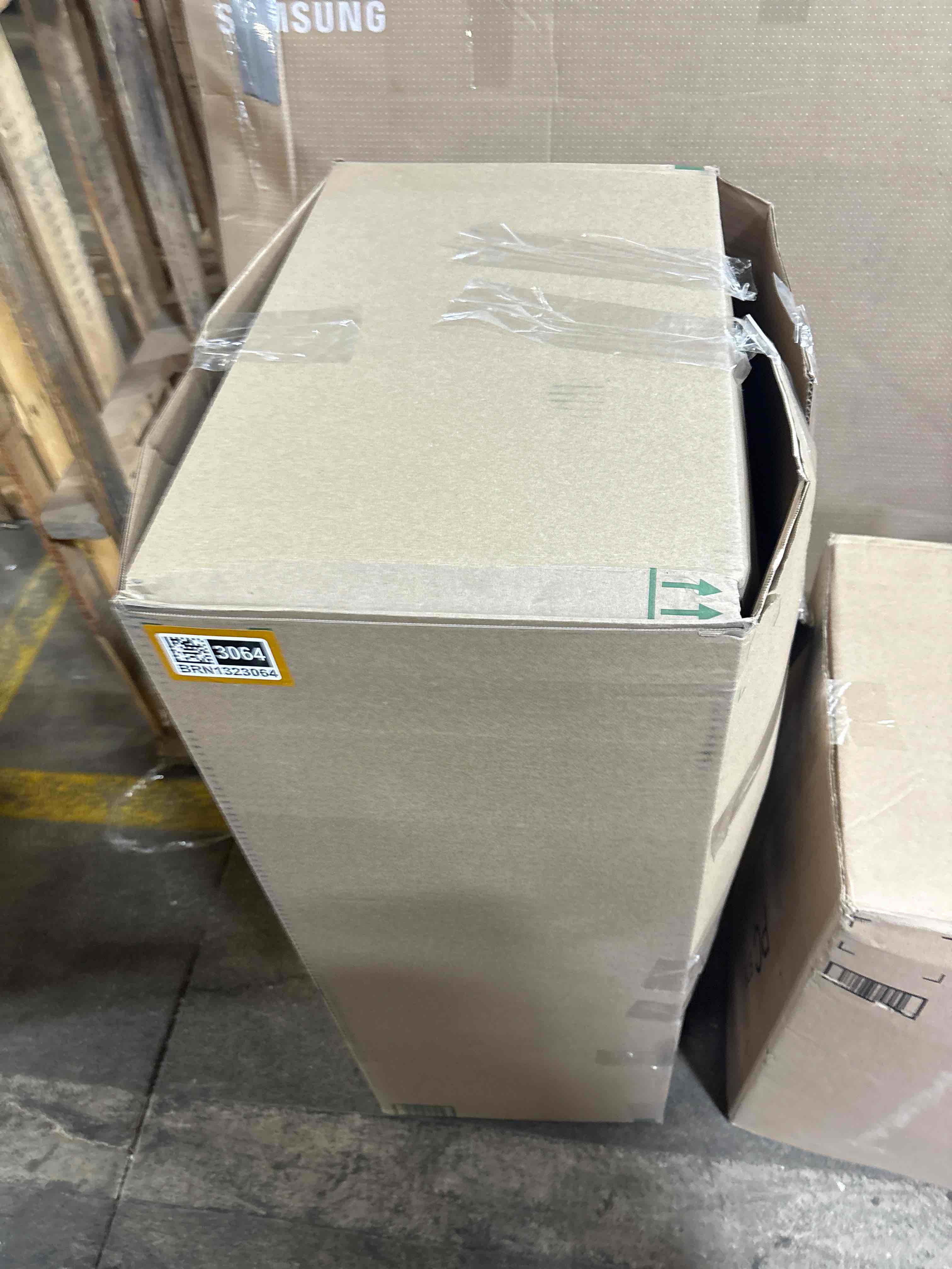 https://s3.amazonaws.com/lotting-images-prod/phillipi/BRN1323064_1755544000914.jpeg