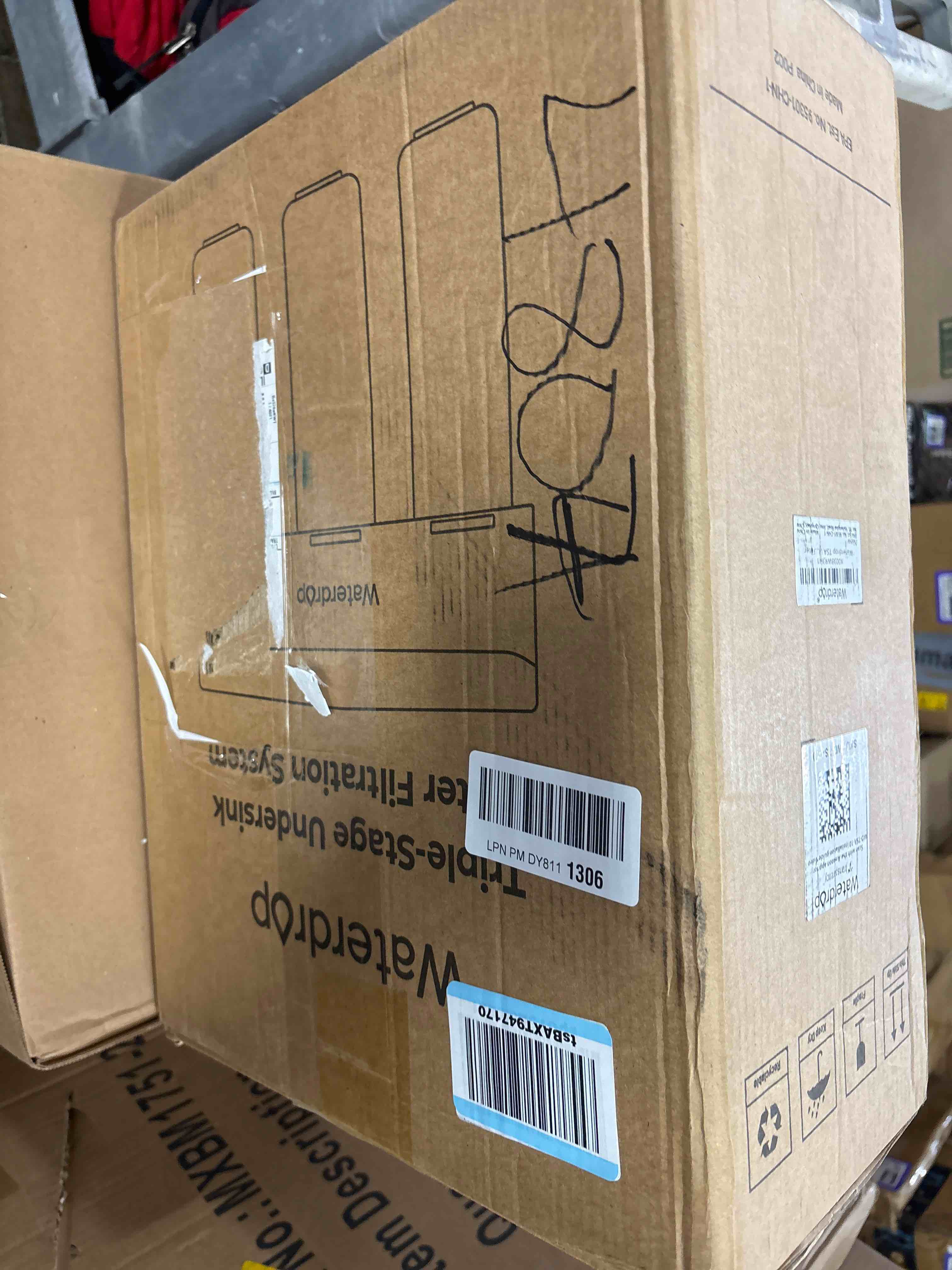 https://s3.amazonaws.com/lotting-images-prod/phillipi/BRN1323225_1756398771703.jpeg