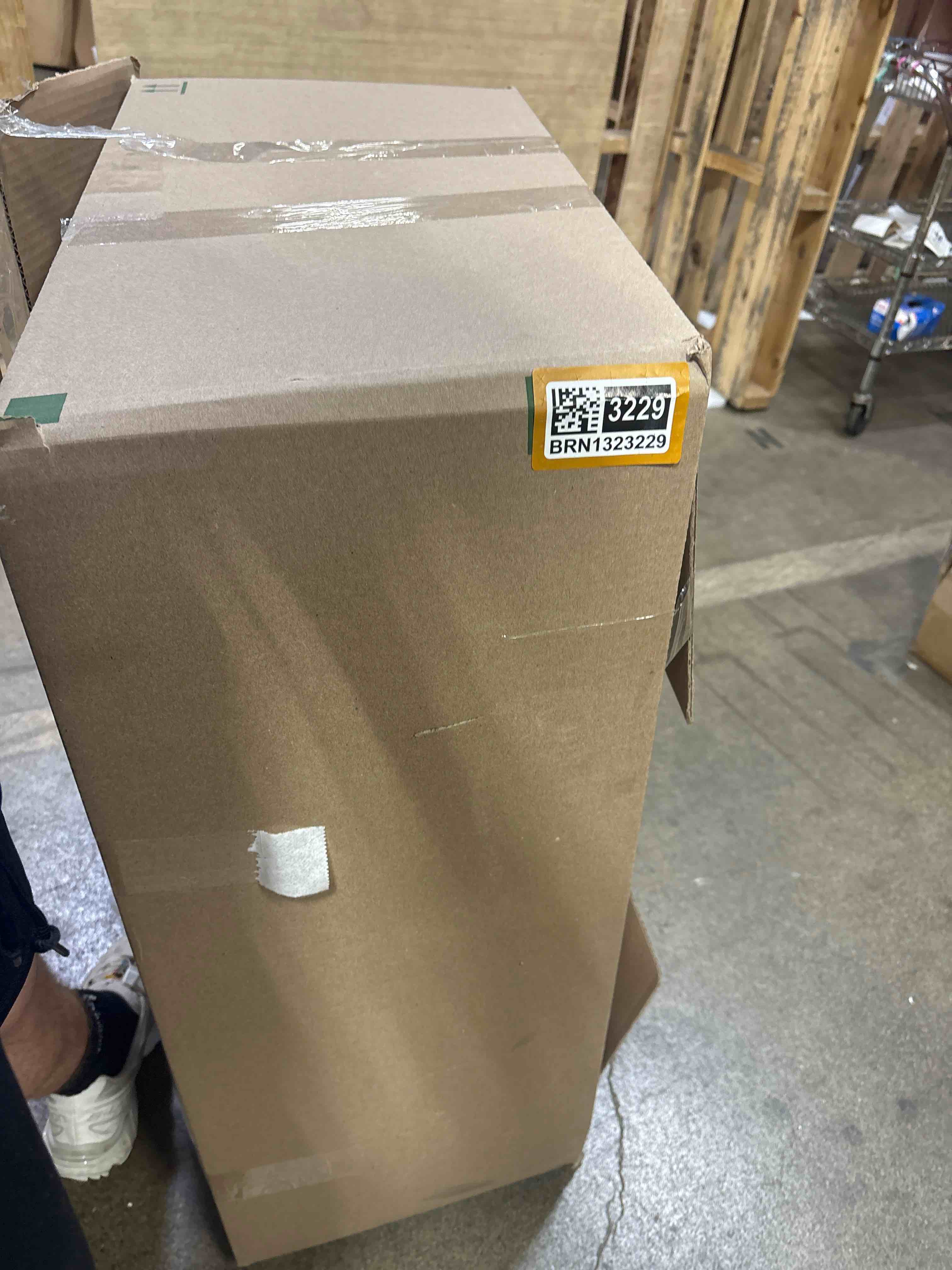 https://s3.amazonaws.com/lotting-images-prod/phillipi/BRN1323229_1756733118182.jpeg