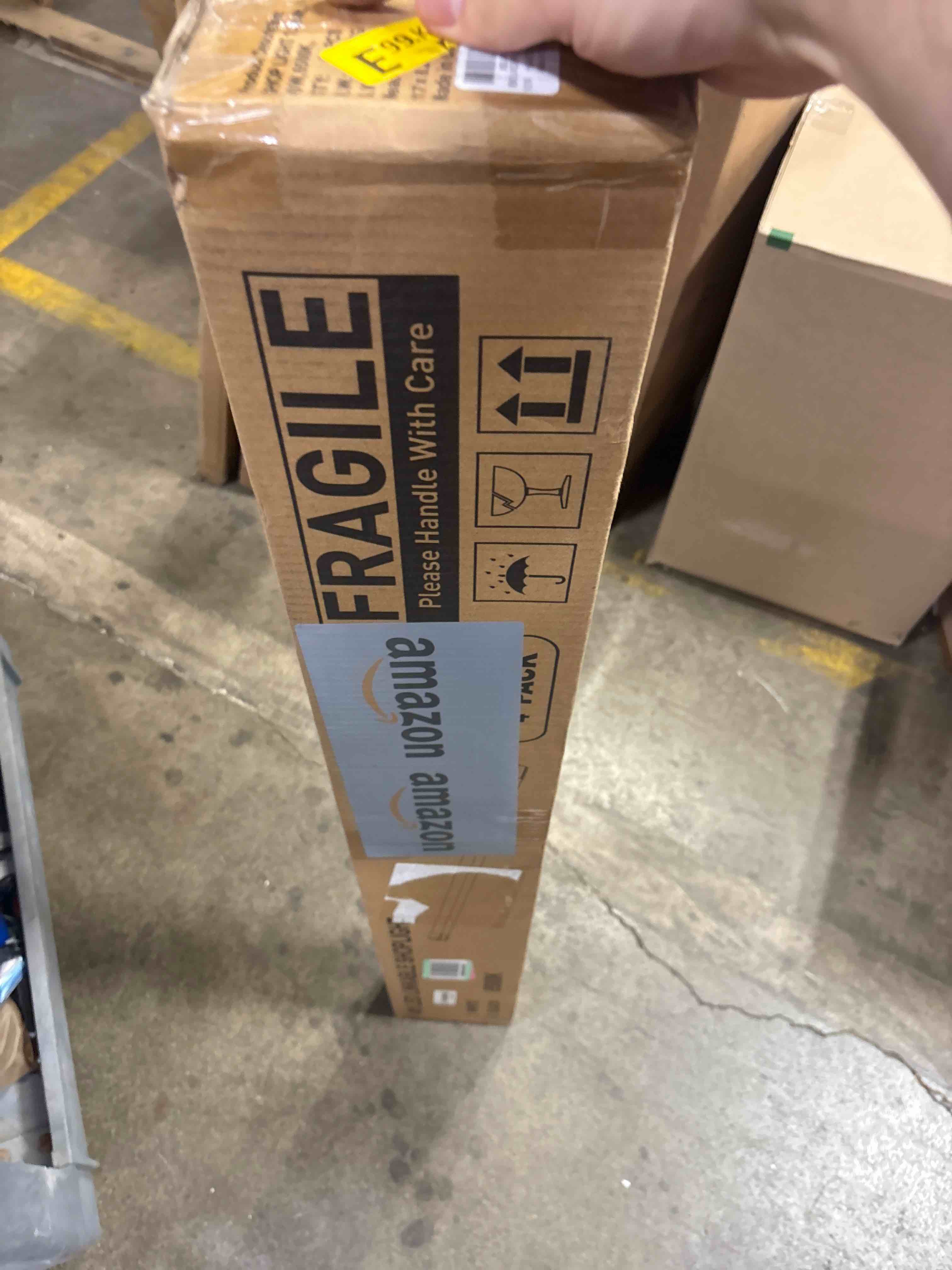 https://s3.amazonaws.com/lotting-images-prod/phillipi/BRN1323241_1756738419442.jpeg