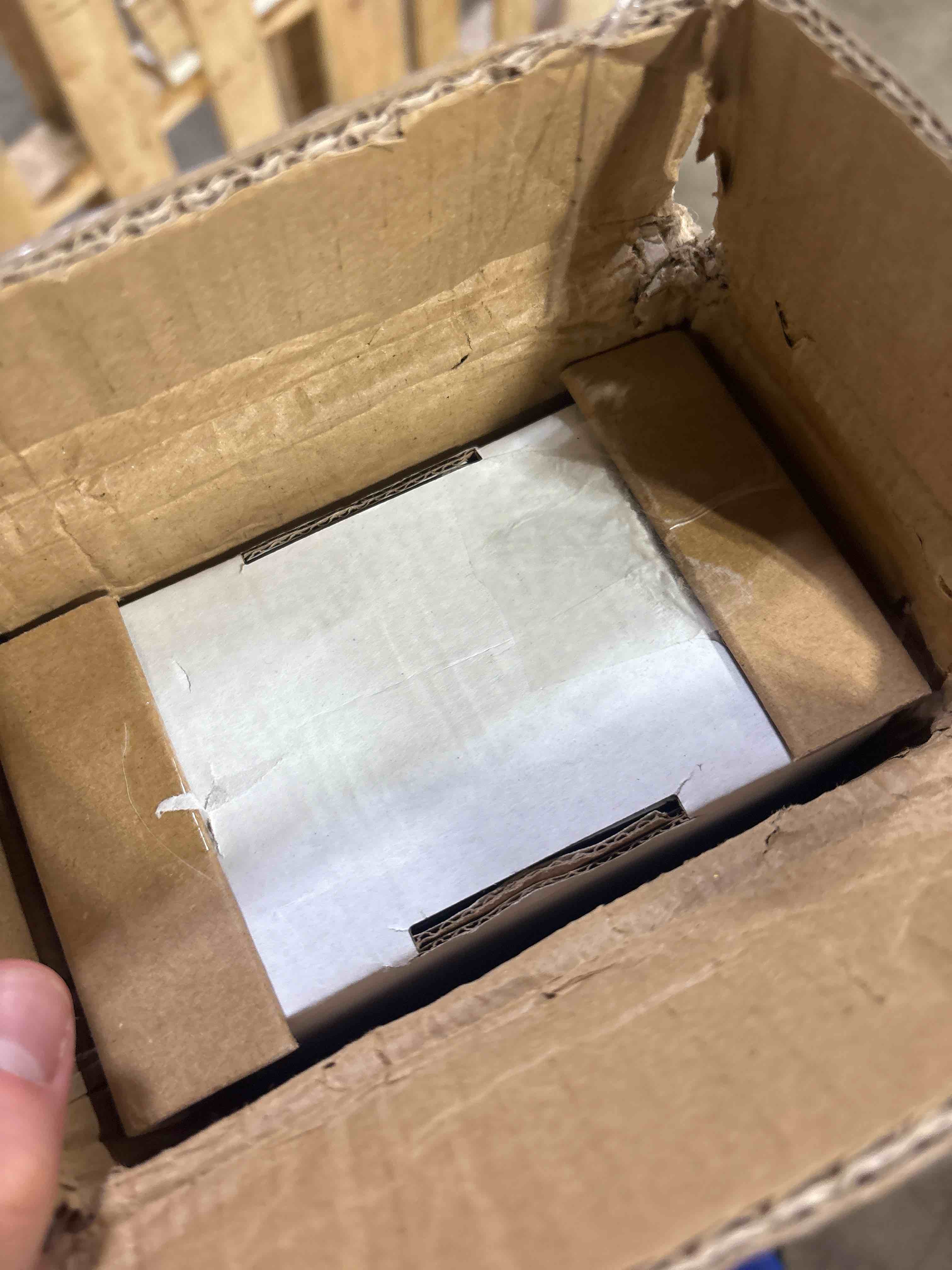 https://s3.amazonaws.com/lotting-images-prod/phillipi/BRN1323242_1756738578503.jpeg