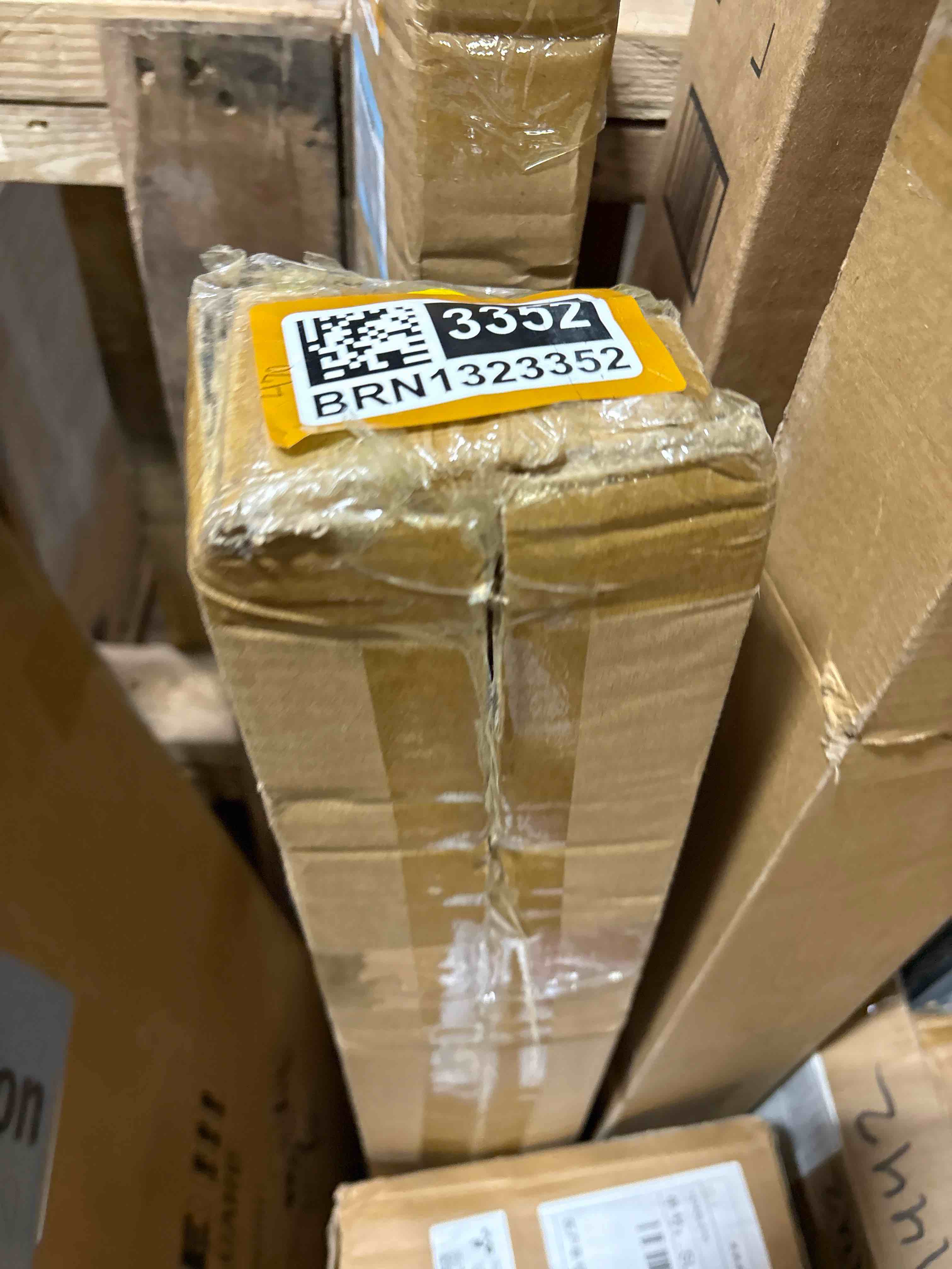 https://s3.amazonaws.com/lotting-images-prod/phillipi/BRN1323352_1757445608246.jpeg