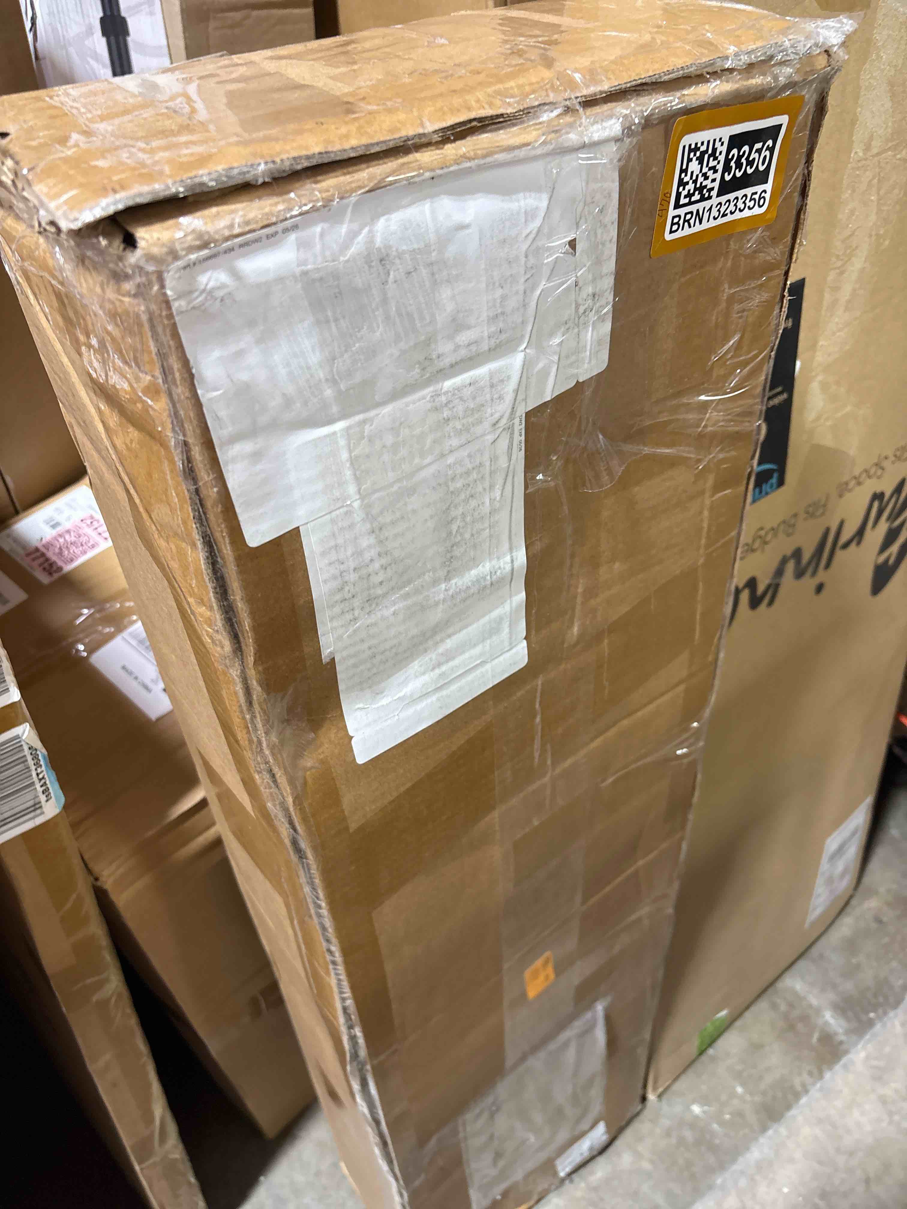https://s3.amazonaws.com/lotting-images-prod/phillipi/BRN1323356_1757511857718.jpeg